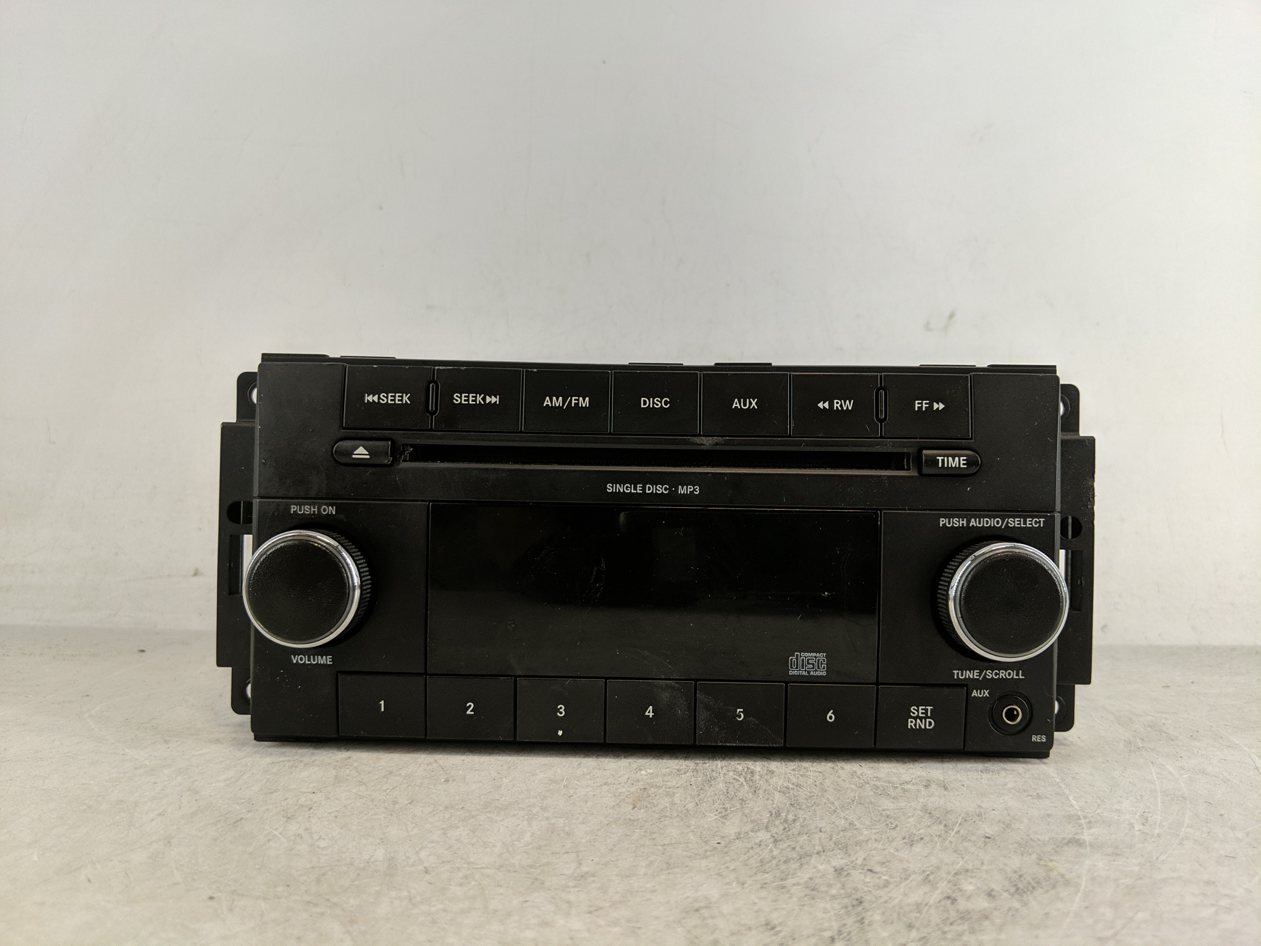 Picture of 2011-2012 Jeep Patriot Am Fm Cd Player Radio Receiver 1187914
