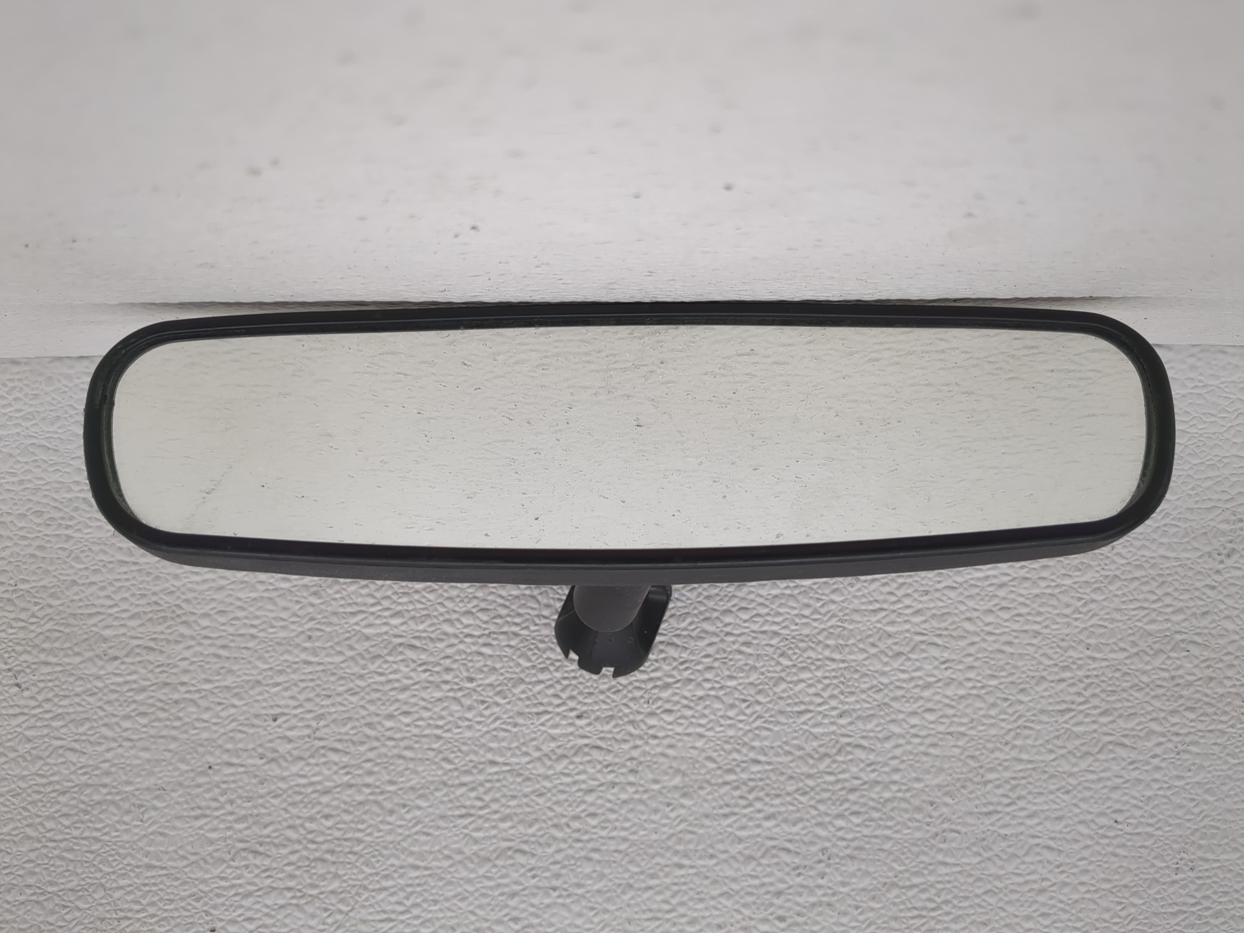 2014-2018 Mazda 3 Interior Rear View Mirror Oem 1187982 - Oemusedautoparts1.com