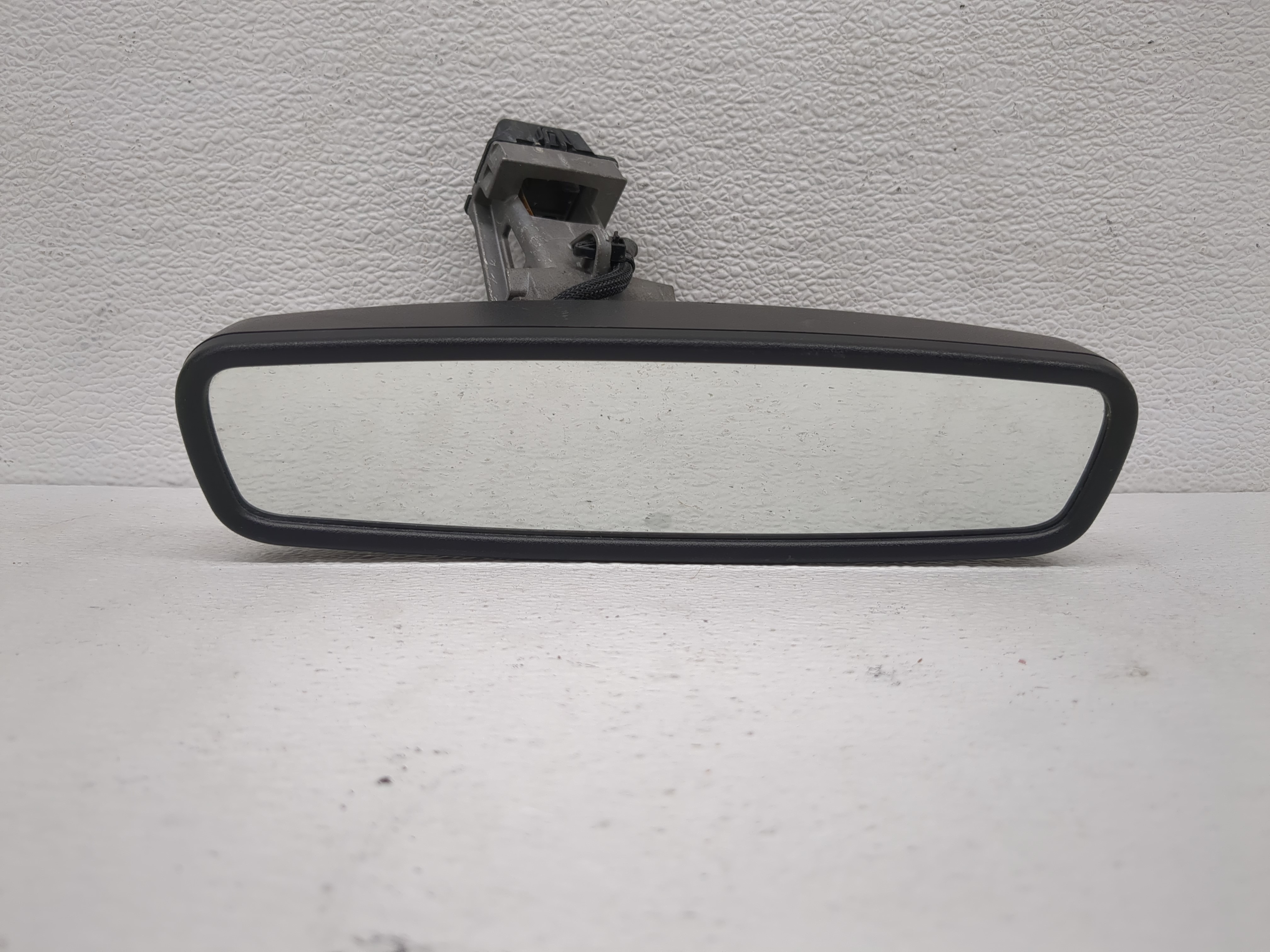 2006-2020 Ford Fusion Interior Rear View Mirror Oem 1187989 - Oemusedautoparts1.com