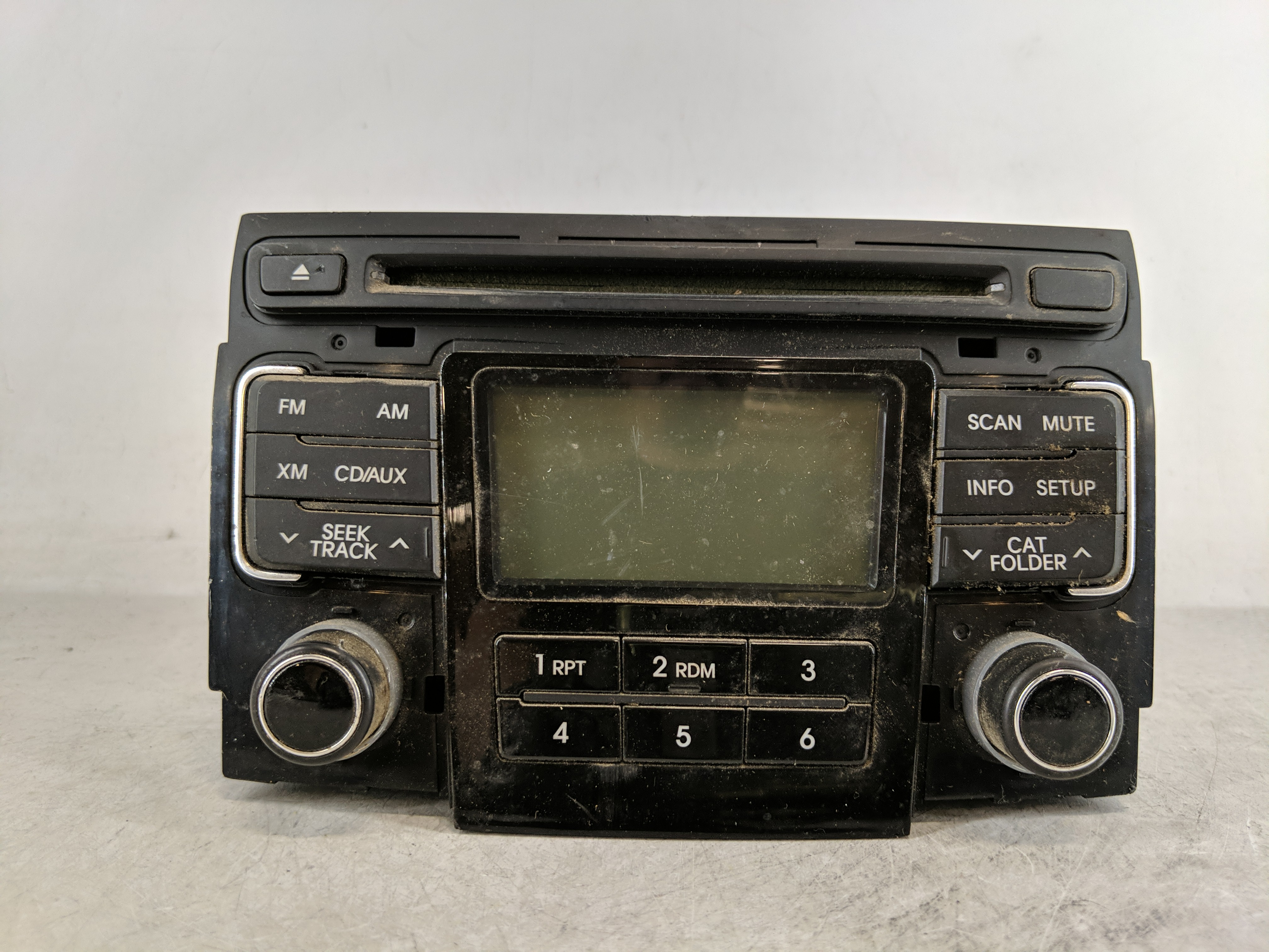 Picture of 2011-2011 Hyundai Sonata Am Fm Cd Player Radio Receiver 1188024
