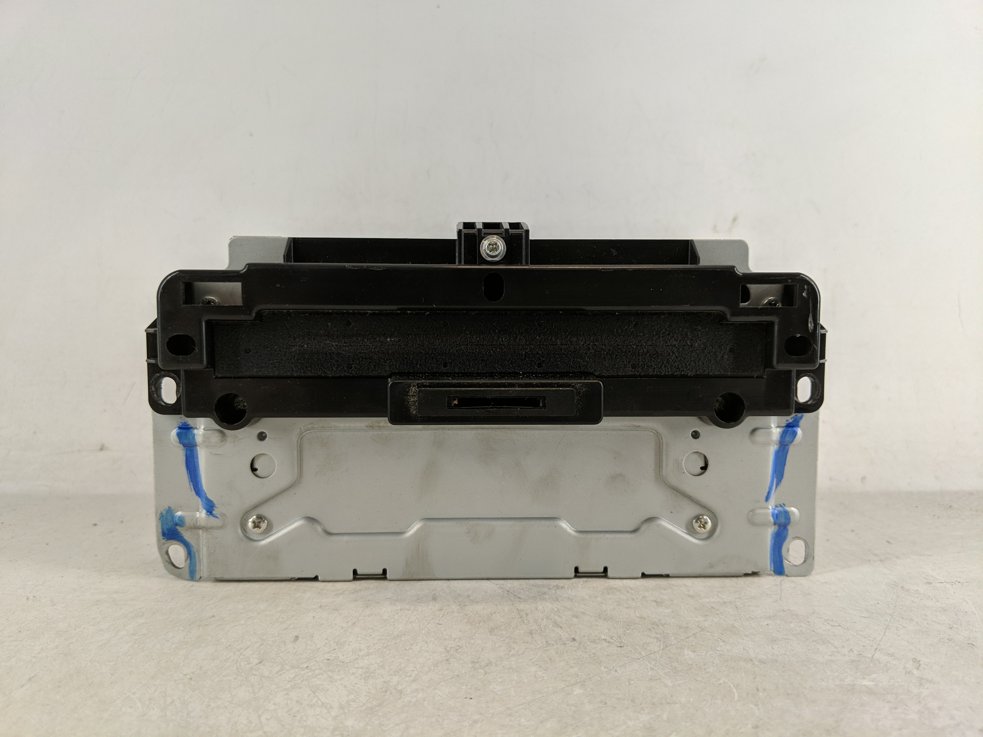 2018-2020 Dodge Journey Am Fm Cd Player Radio Receiver 1188038 - Oemusedautoparts1.com