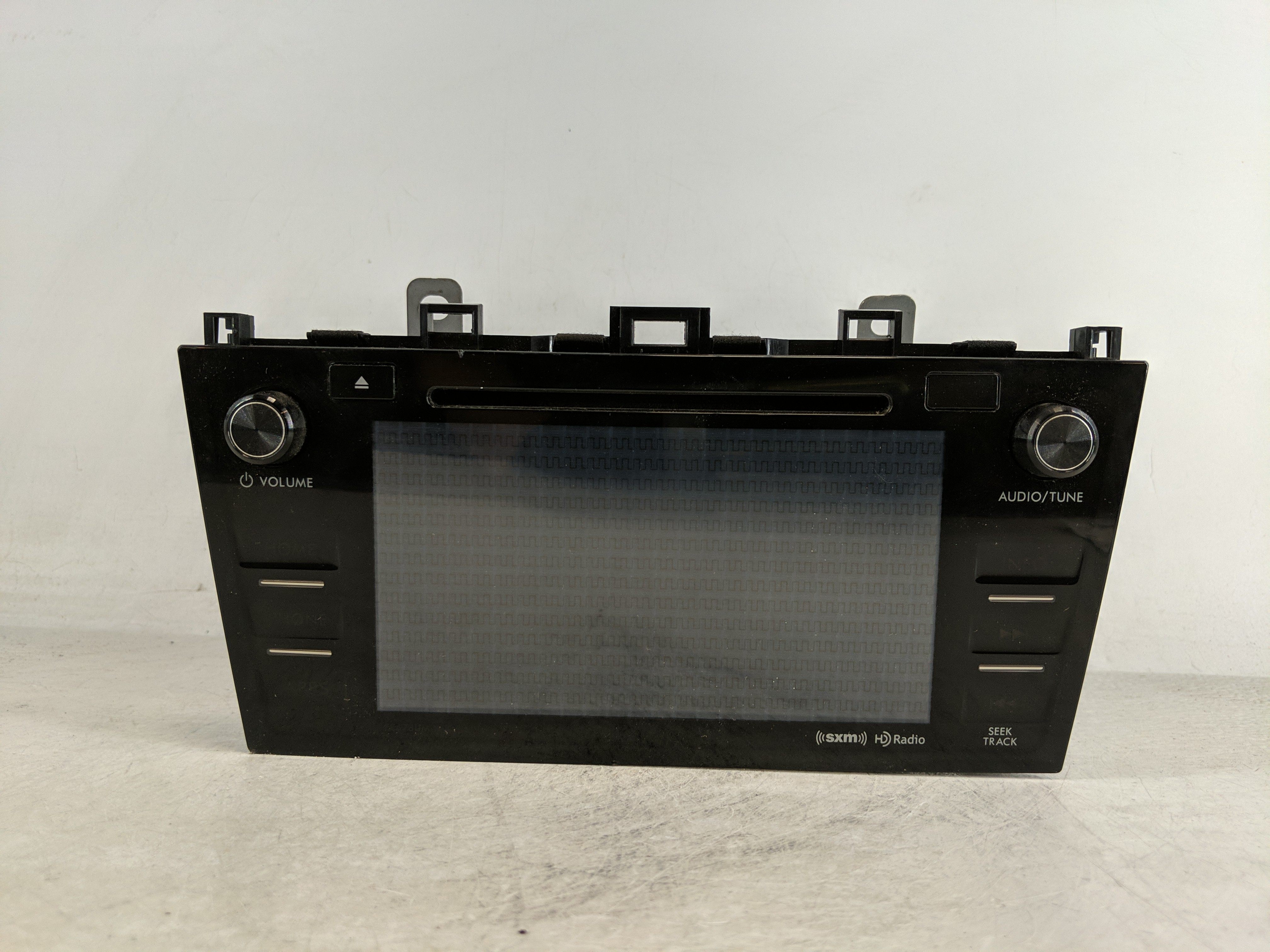2017 Subaru Forester Am Fm Cd Player Radio Receiver 1188045 - Oemusedautoparts1.com