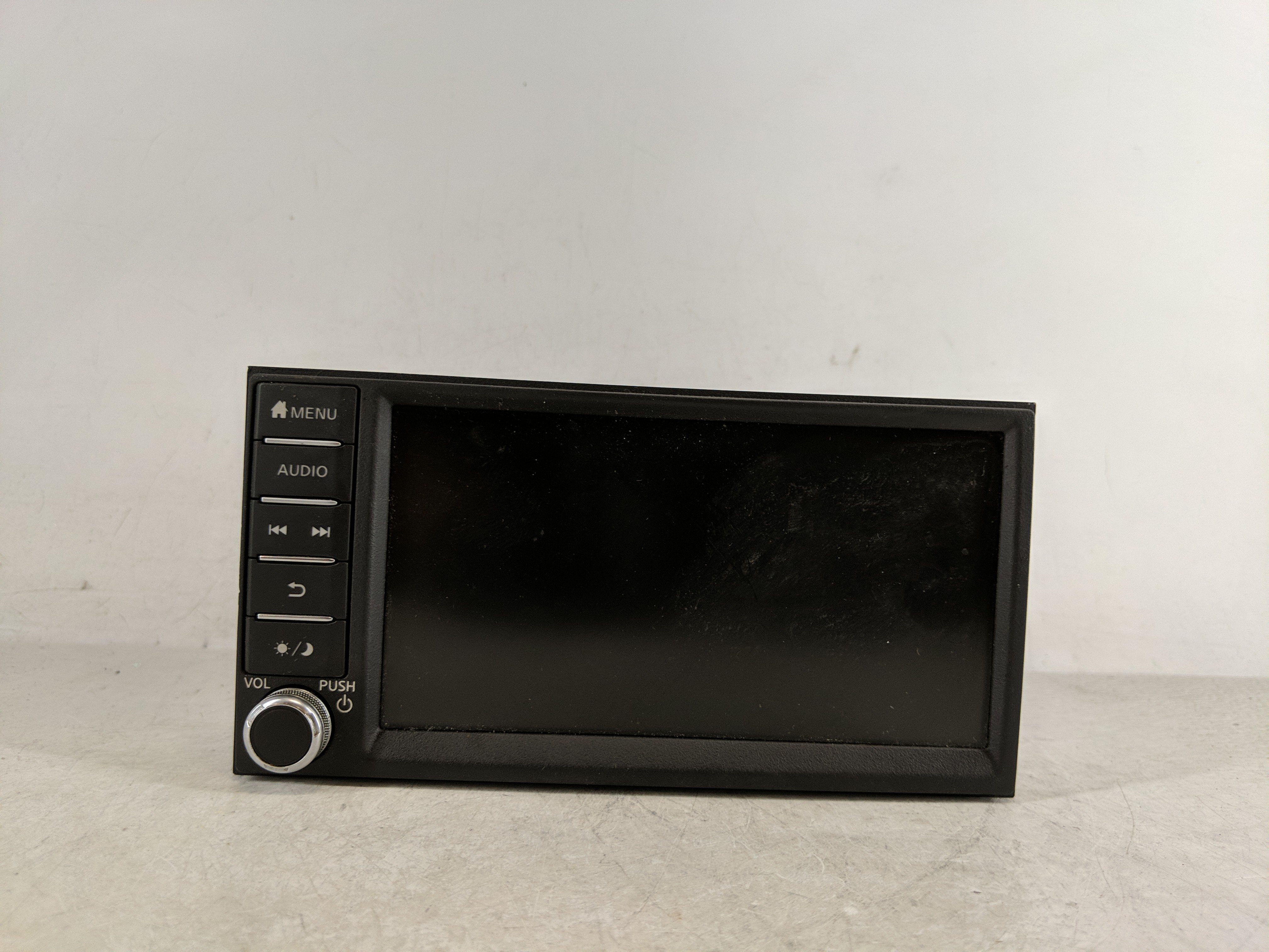 Picture of 2018-2019 Nissan Sentra Am Fm Cd Player Radio Receiver 1188066