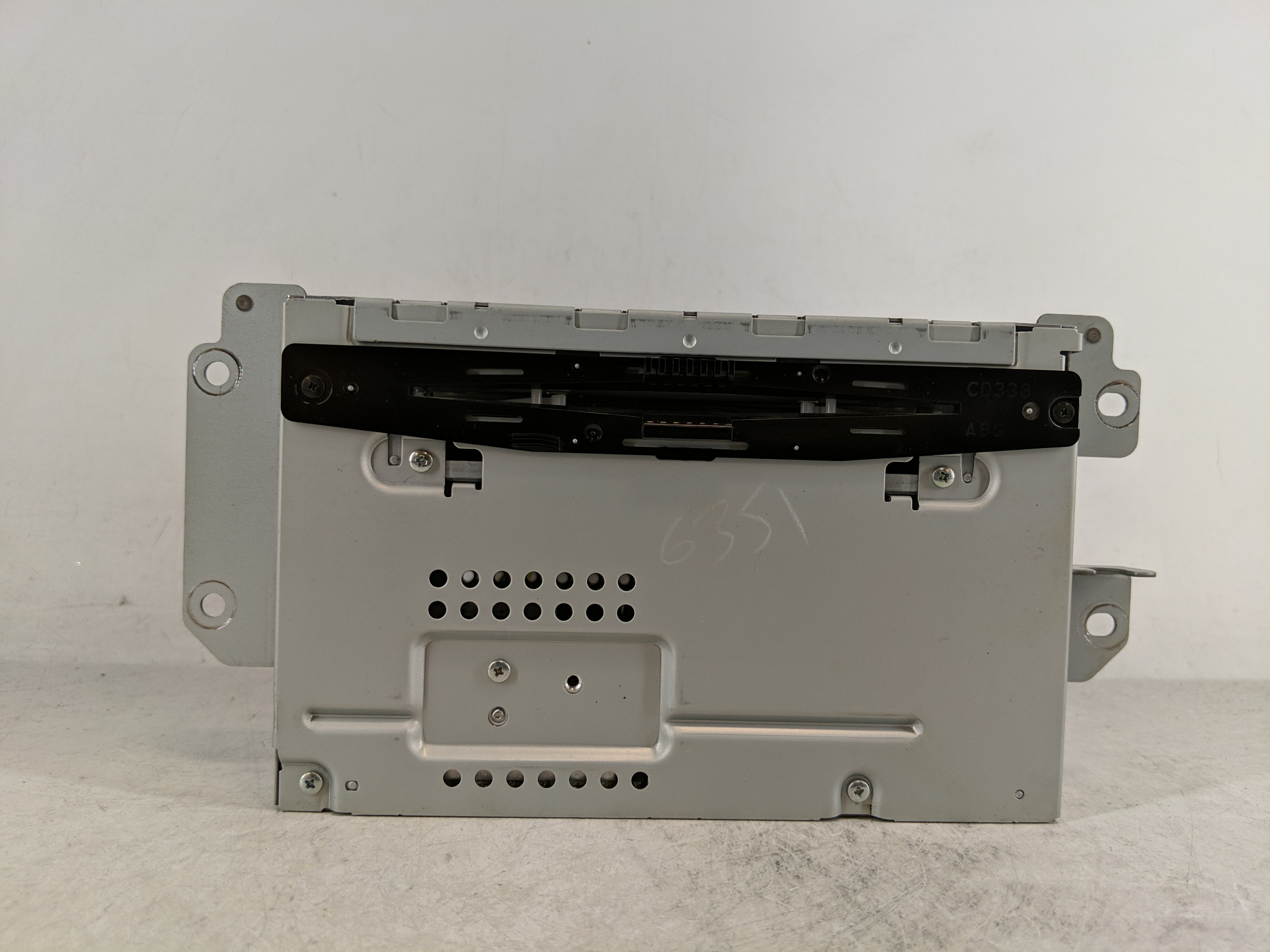 Picture of 2010-2012 Ford Fusion Am Fm Cd Player Radio Receiver 1188068