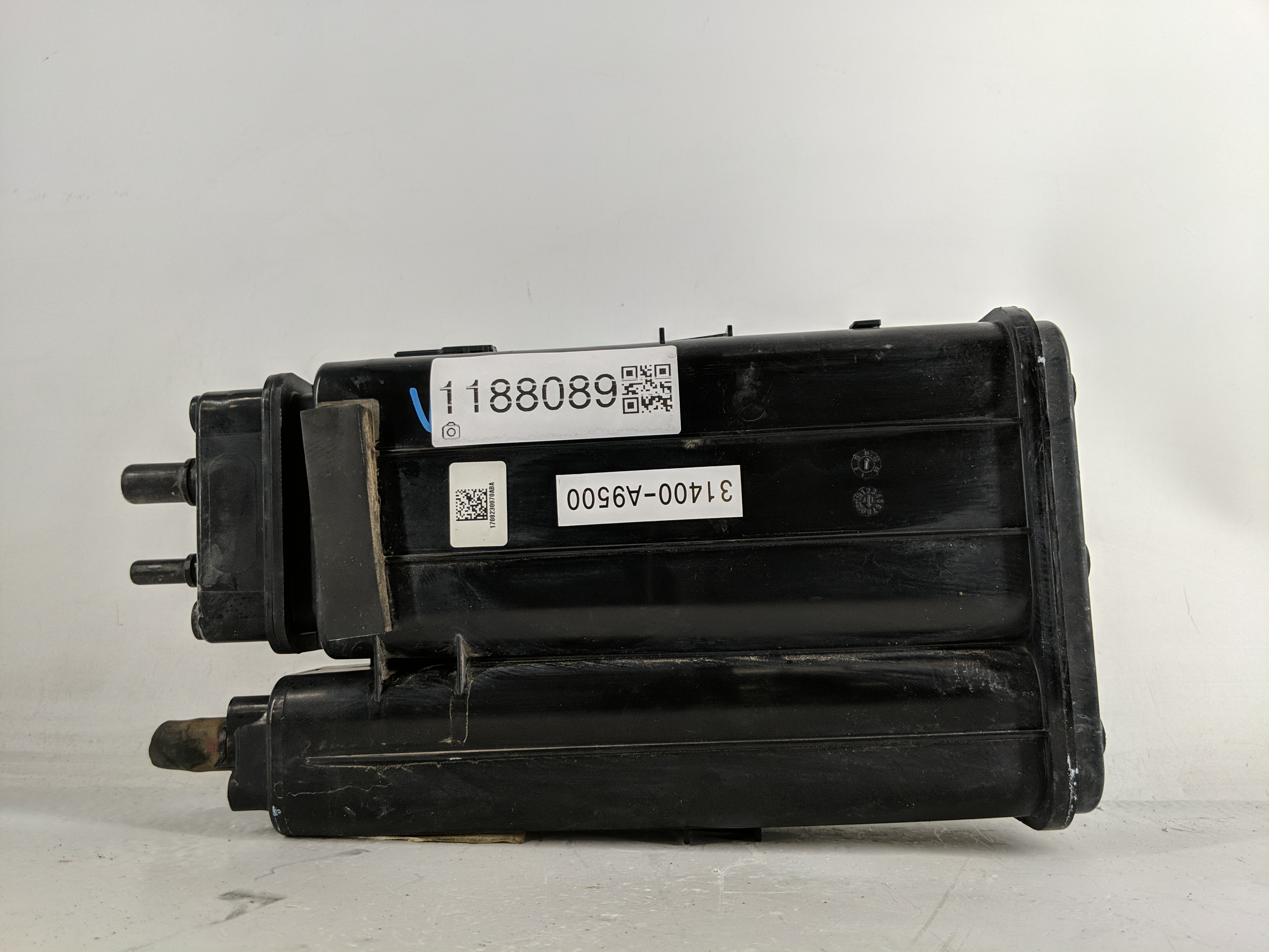 2018 Kia Sedona Fuel Vapor Charcoal Canister 1188089 - Oemusedautoparts1.com