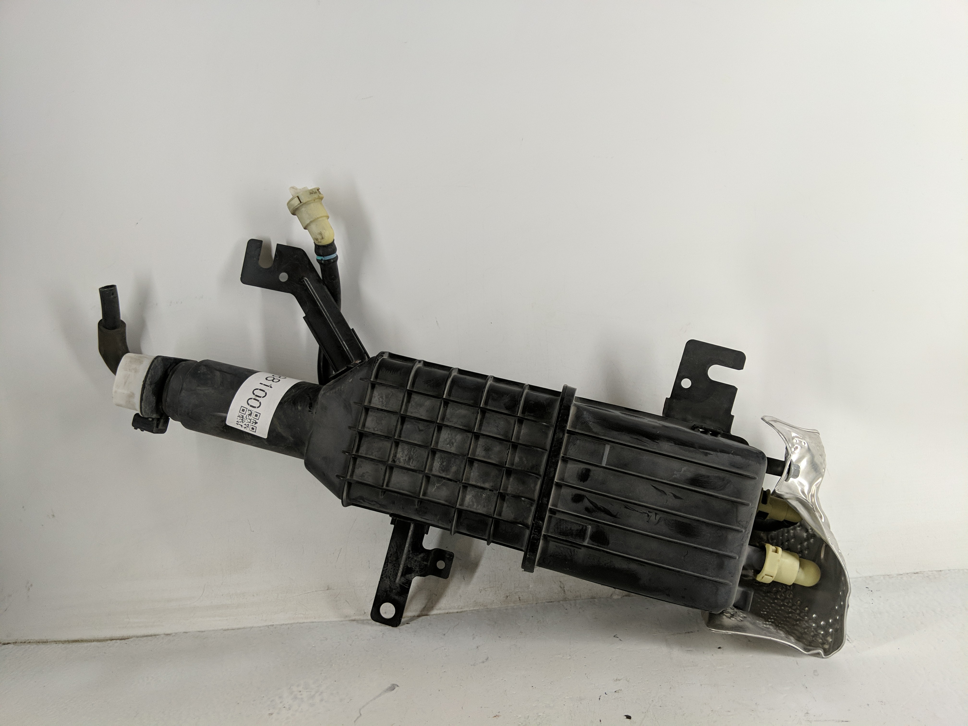 Picture of 2016 Chrysler Town & Country Fuel Vapor Charcoal Canister 1188100