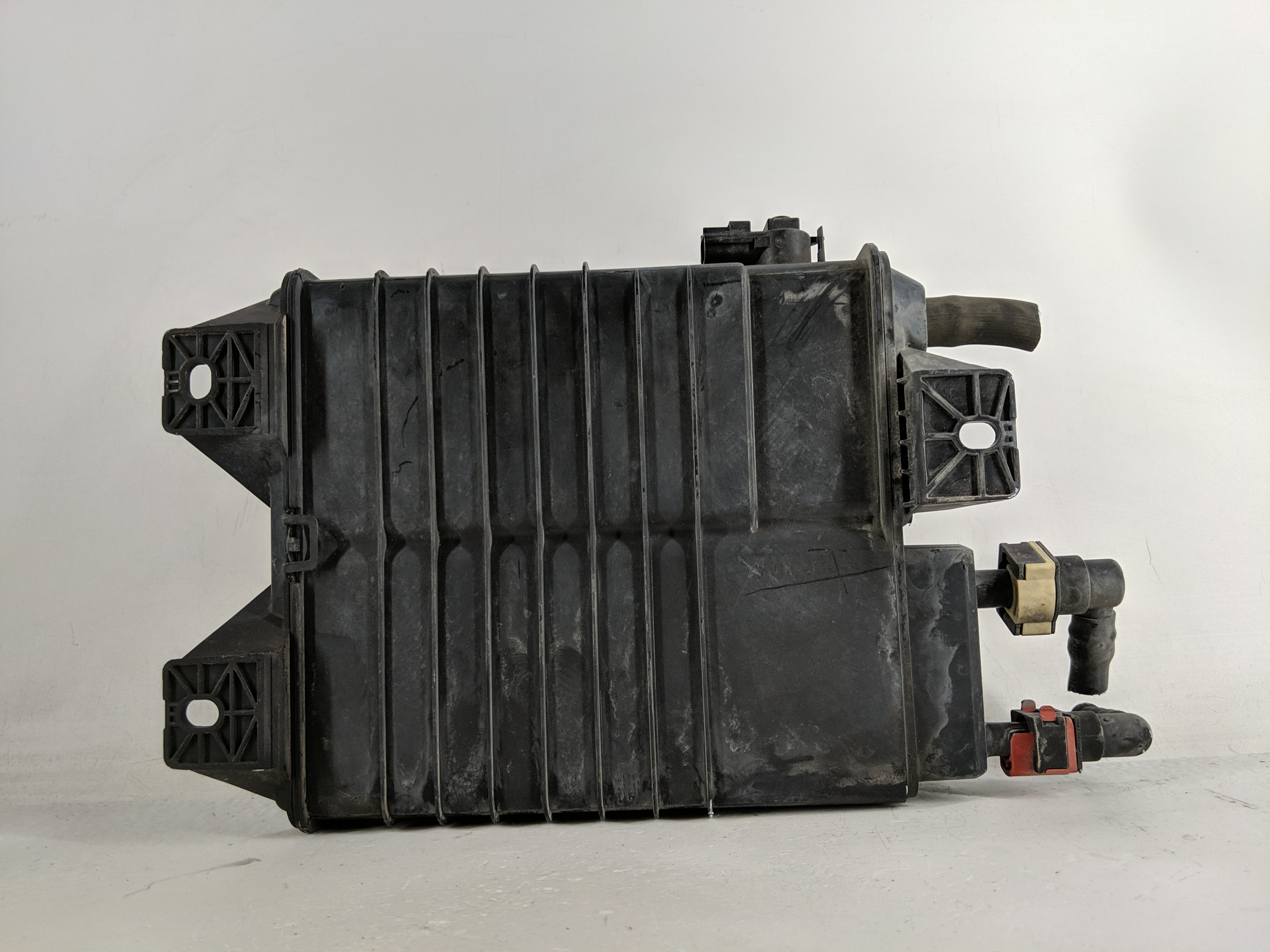 Picture of 2008 Ford Mustang Fuel Vapor Charcoal Canister 1188130