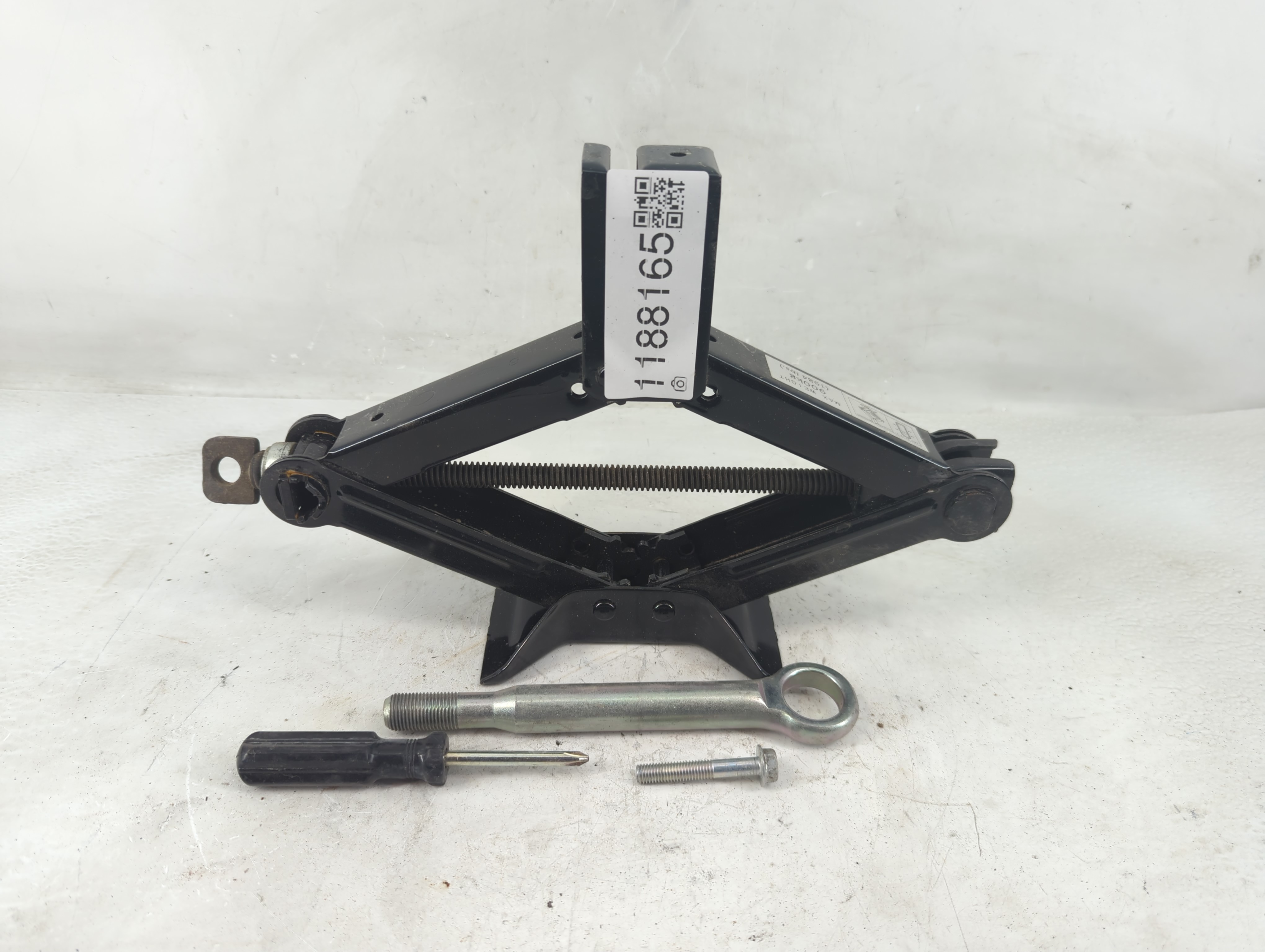 2010 Subaru Legacy Spare Scissor Car Jack 1188165 - Oemusedautoparts1.com