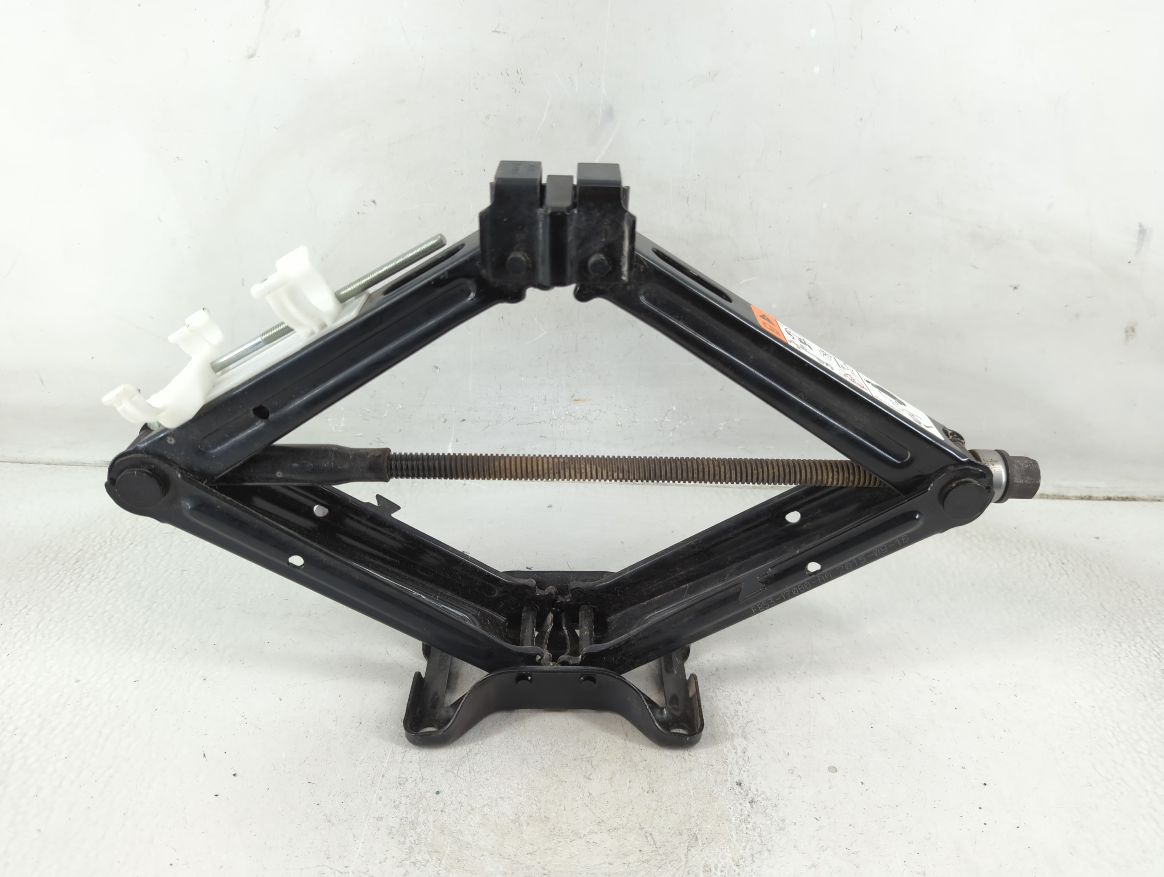 2016 Ford Explorer Spare Scissor Car Jack 1188175 - Oemusedautoparts1.com
