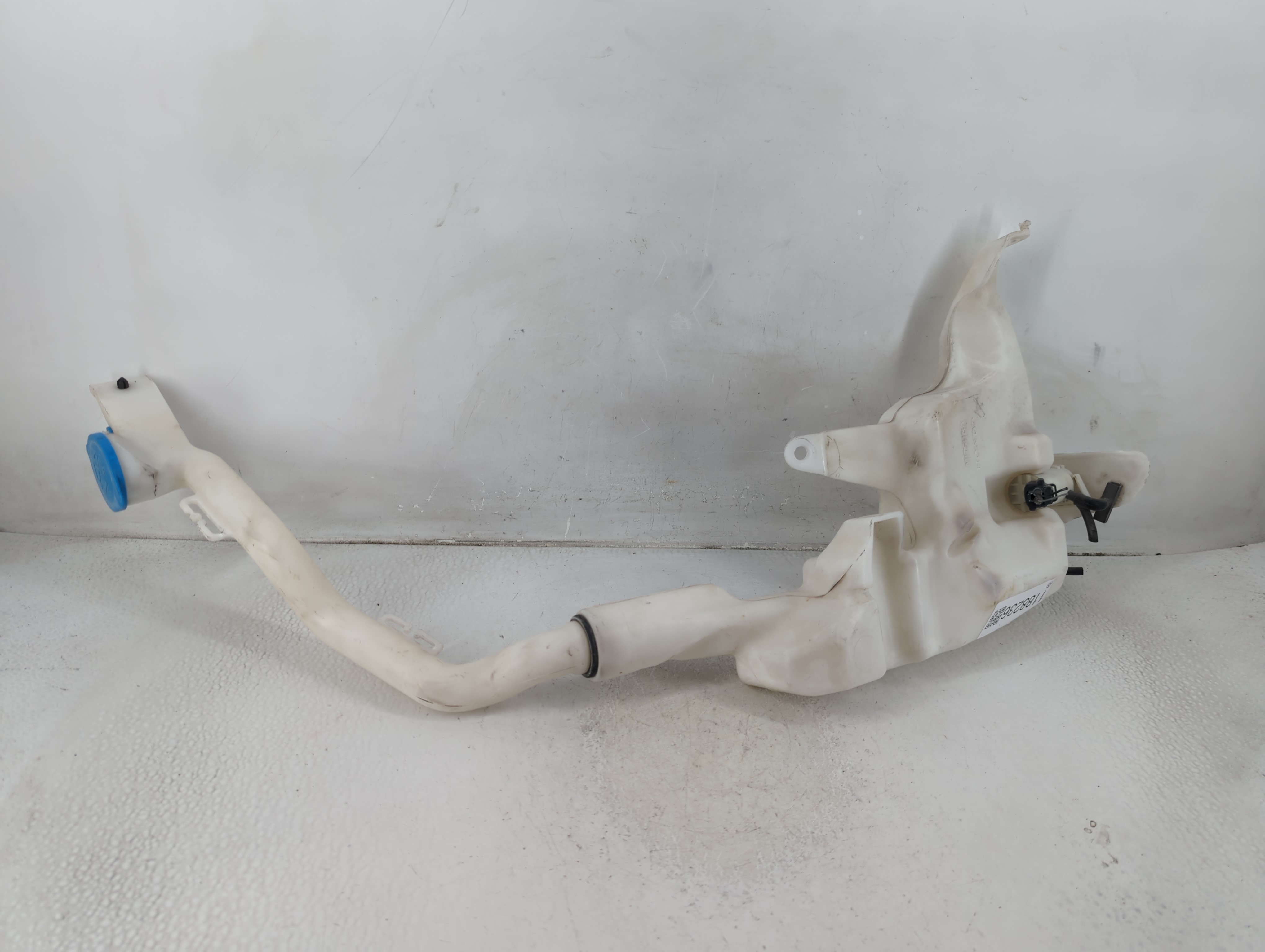 2016-2021 Honda Civic Windshield Washer Fluid Reservoir Bottle Oem 1188236 - Oemusedautoparts1.com