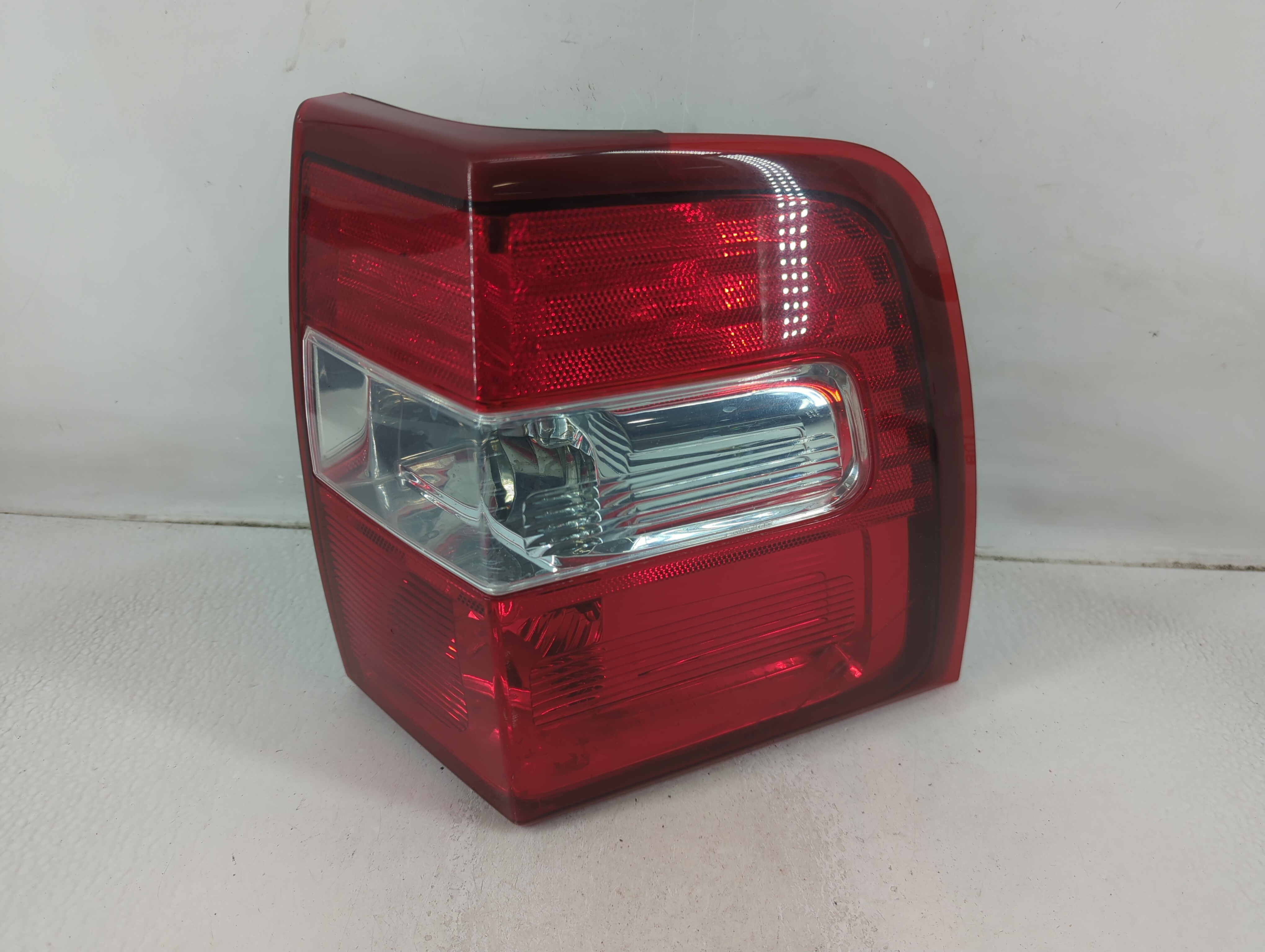 2007-2017 Ford Expedition Passenger Right Side Tail Light Taillight Oem 1188251 - Oemusedautoparts1.com