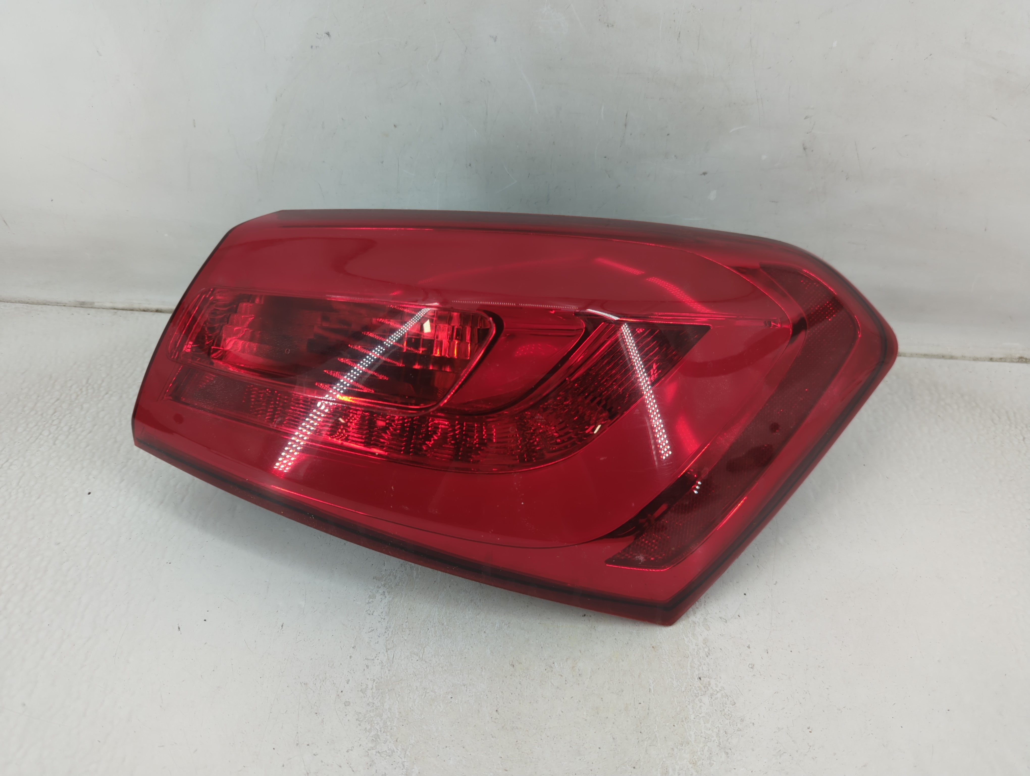 Picture of Kia Forte Passenger Right Side Tail Light Taillight Oem 1188257