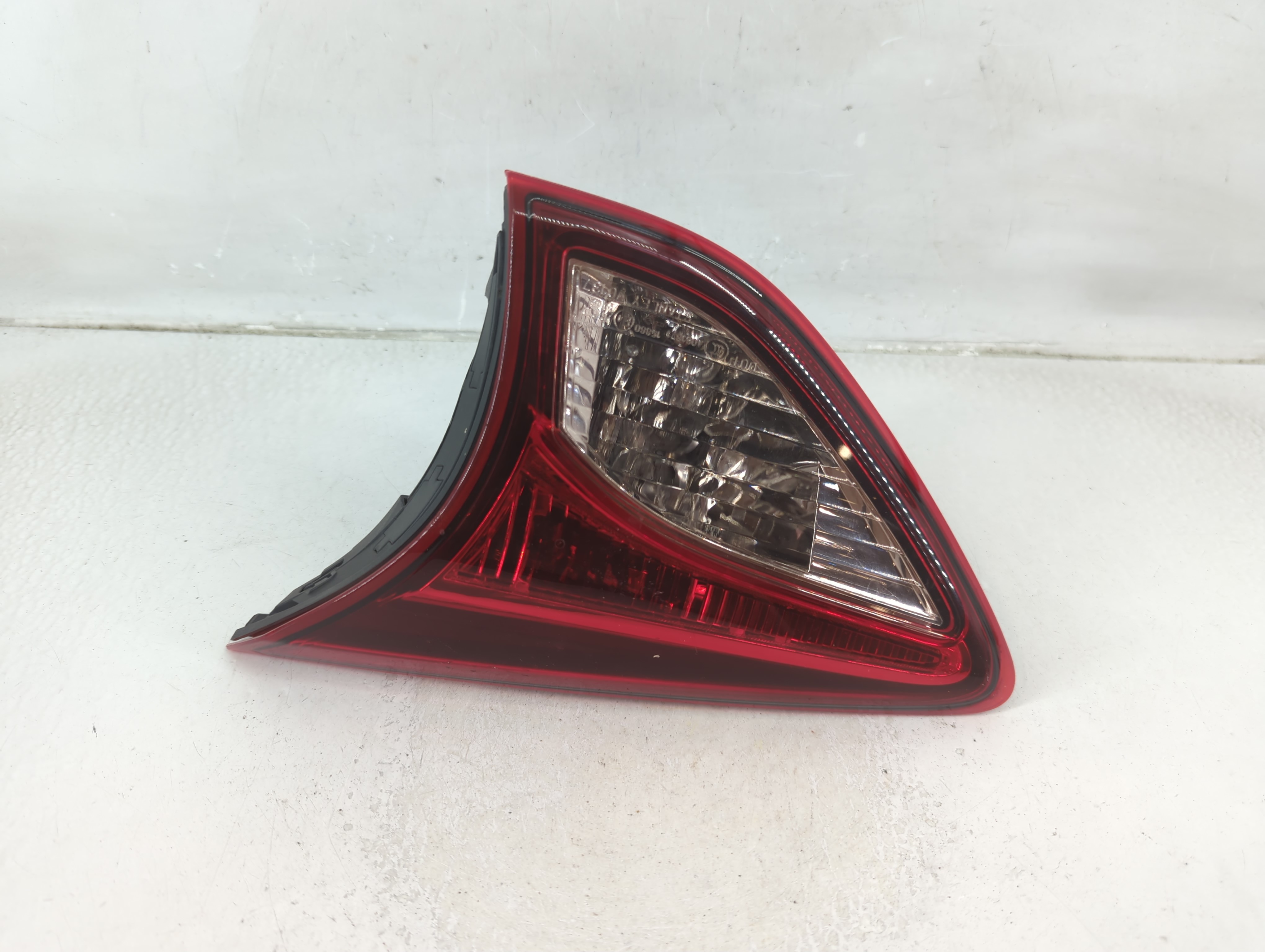 Picture of 2016-2016 Mazda Cx-5 Passenger Right Side Tail Light Taillight Oem 1188289