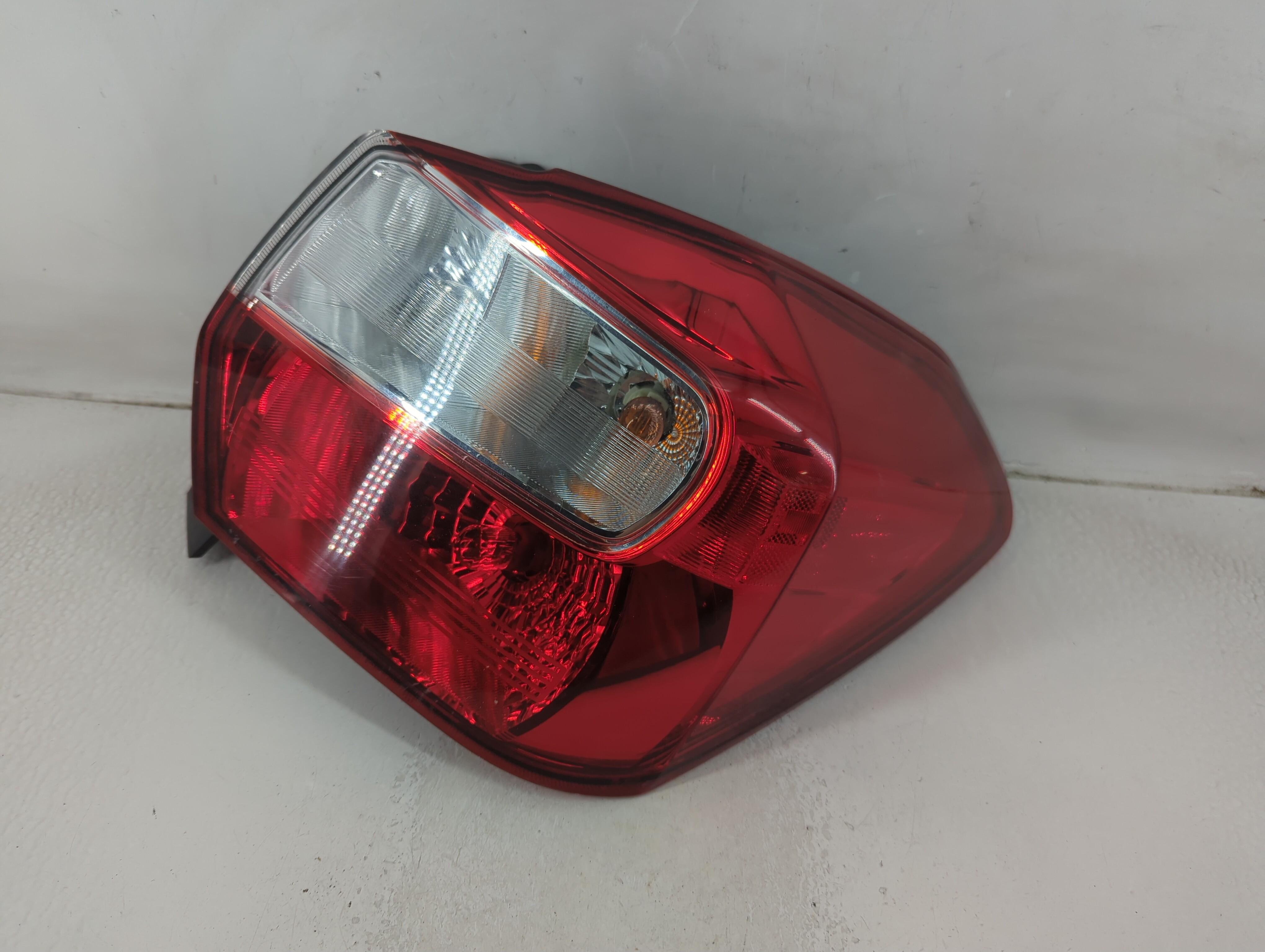 Picture of 2012-2016 Subaru Impreza Passenger Right Side Tail Light Taillight Oem 1188306