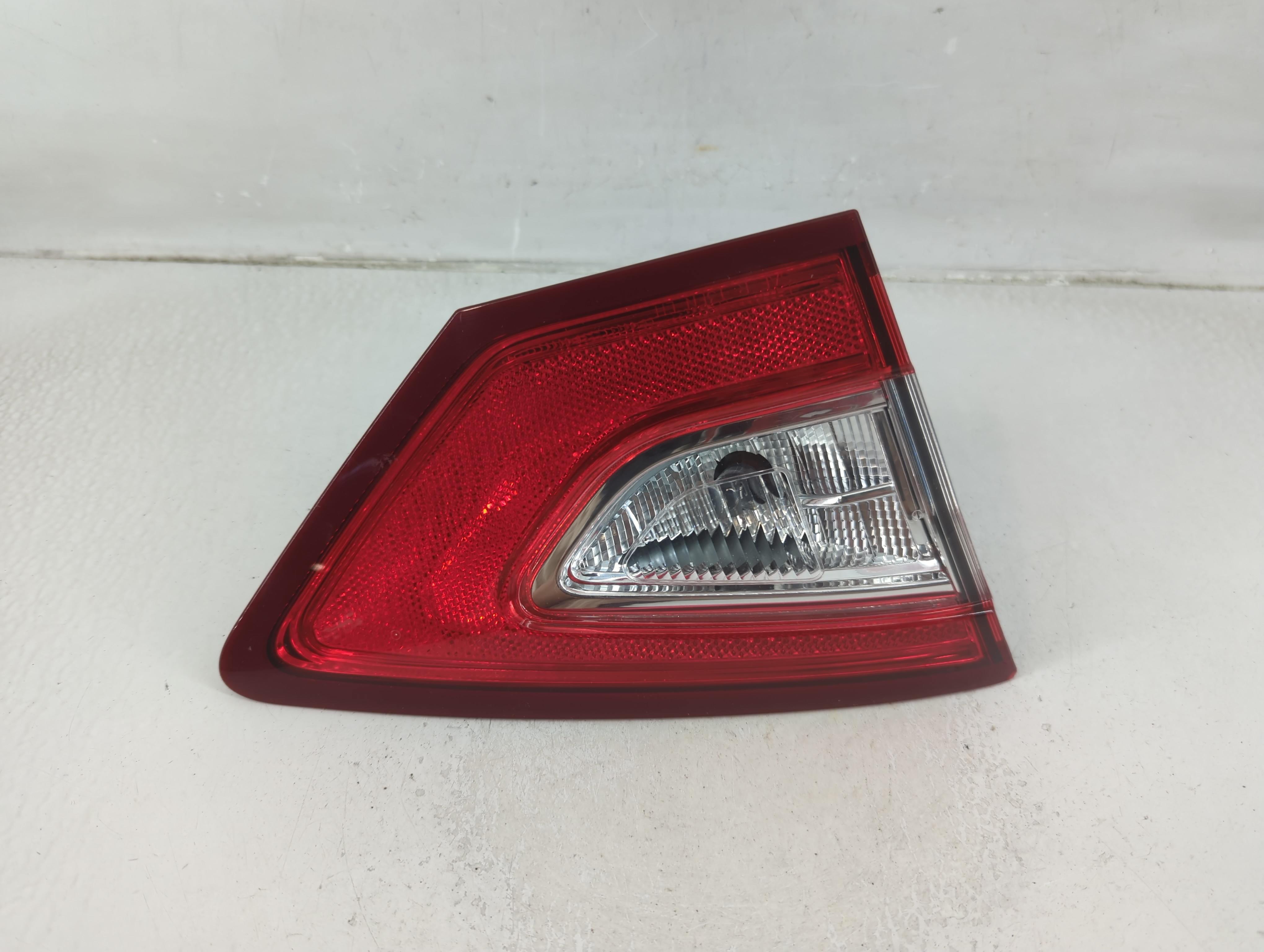 Picture of 2013-2016 Ford Fusion Driver Left Side Tail Light Taillight Oem 1188308