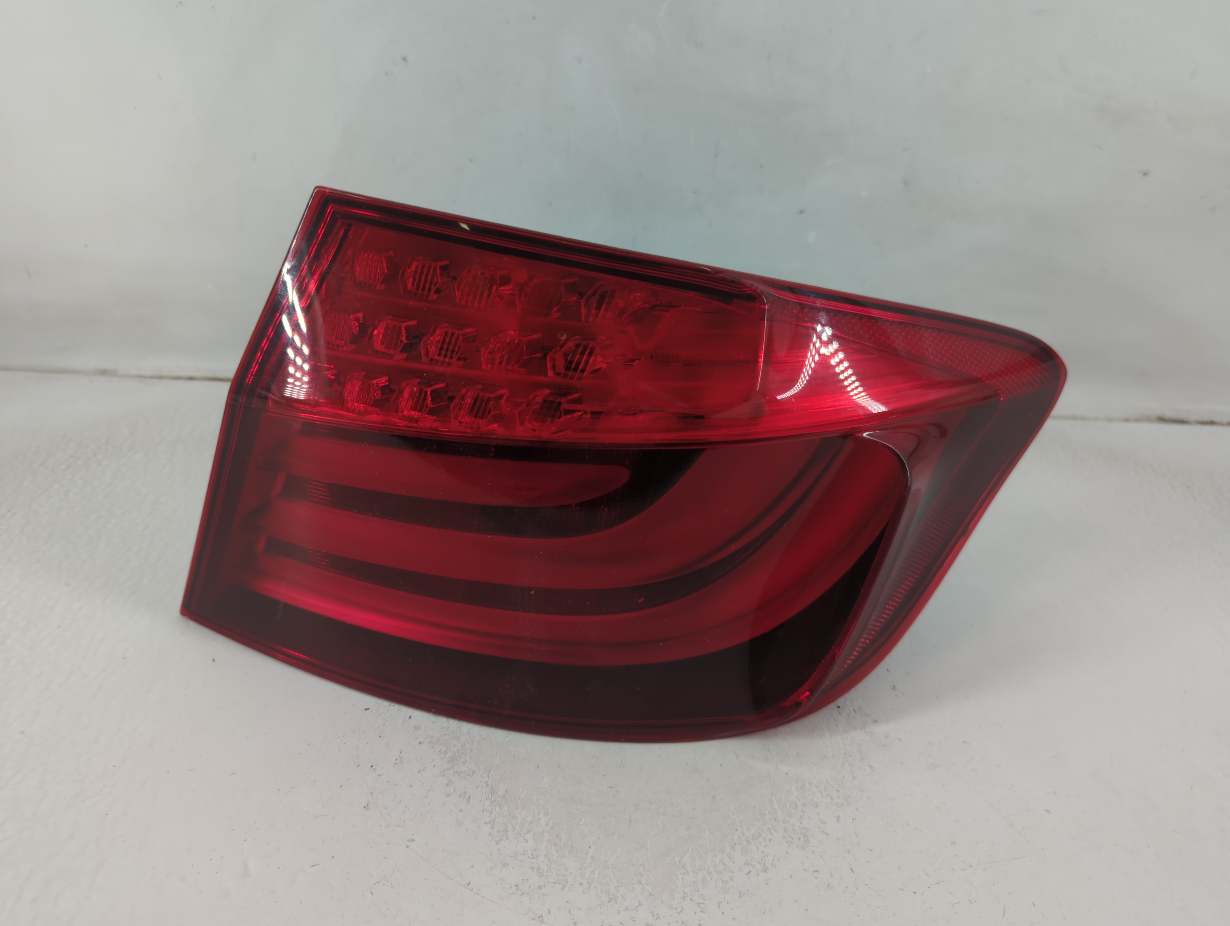 Picture of 2011-2013 Bmw 535i Passenger Right Side Tail Light Taillight Oem 1188327