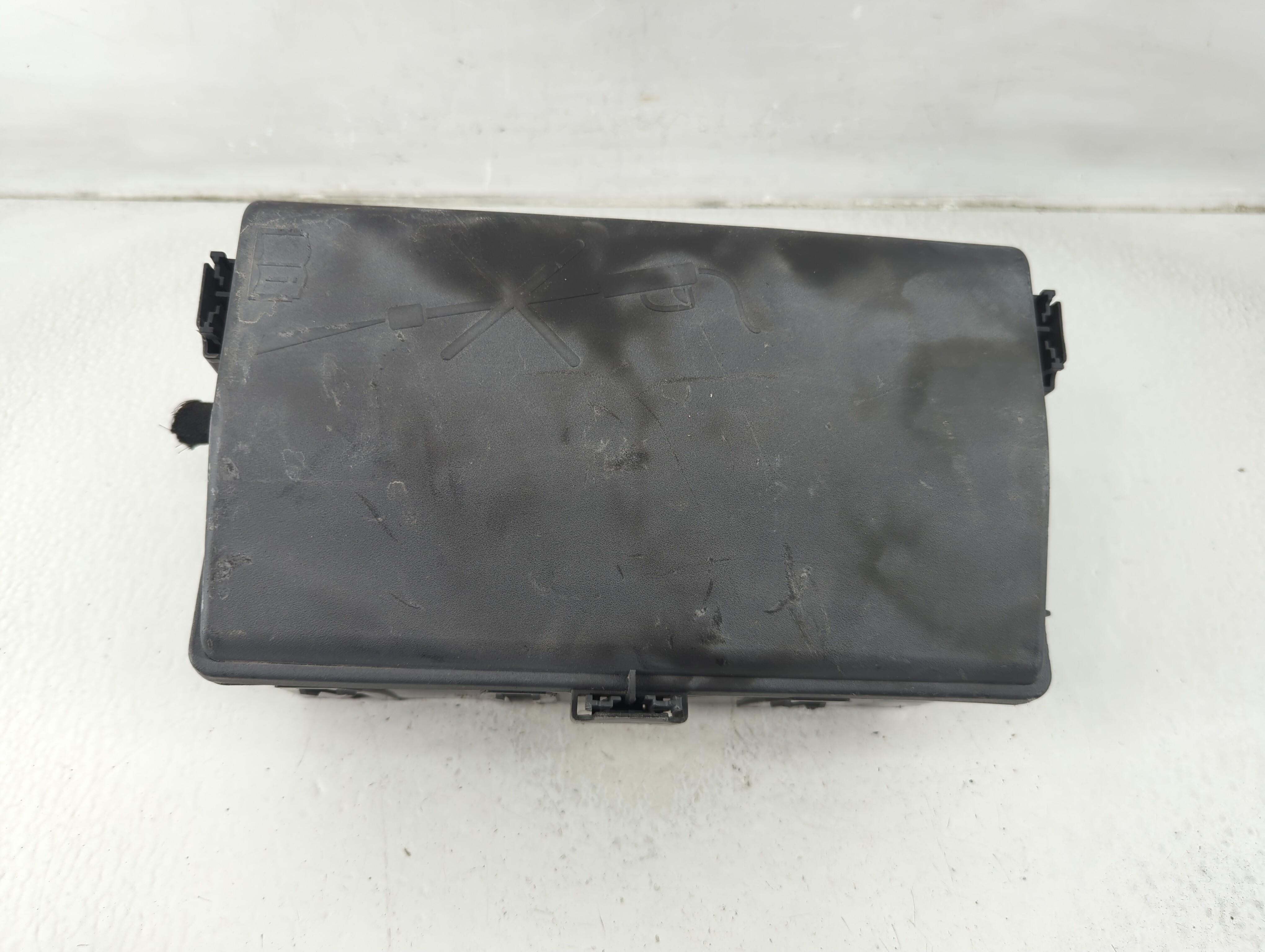 2018-2022 Chevrolet Equinox Fusebox Fuse Box Relay Module 1188346 - Oemusedautoparts1.com