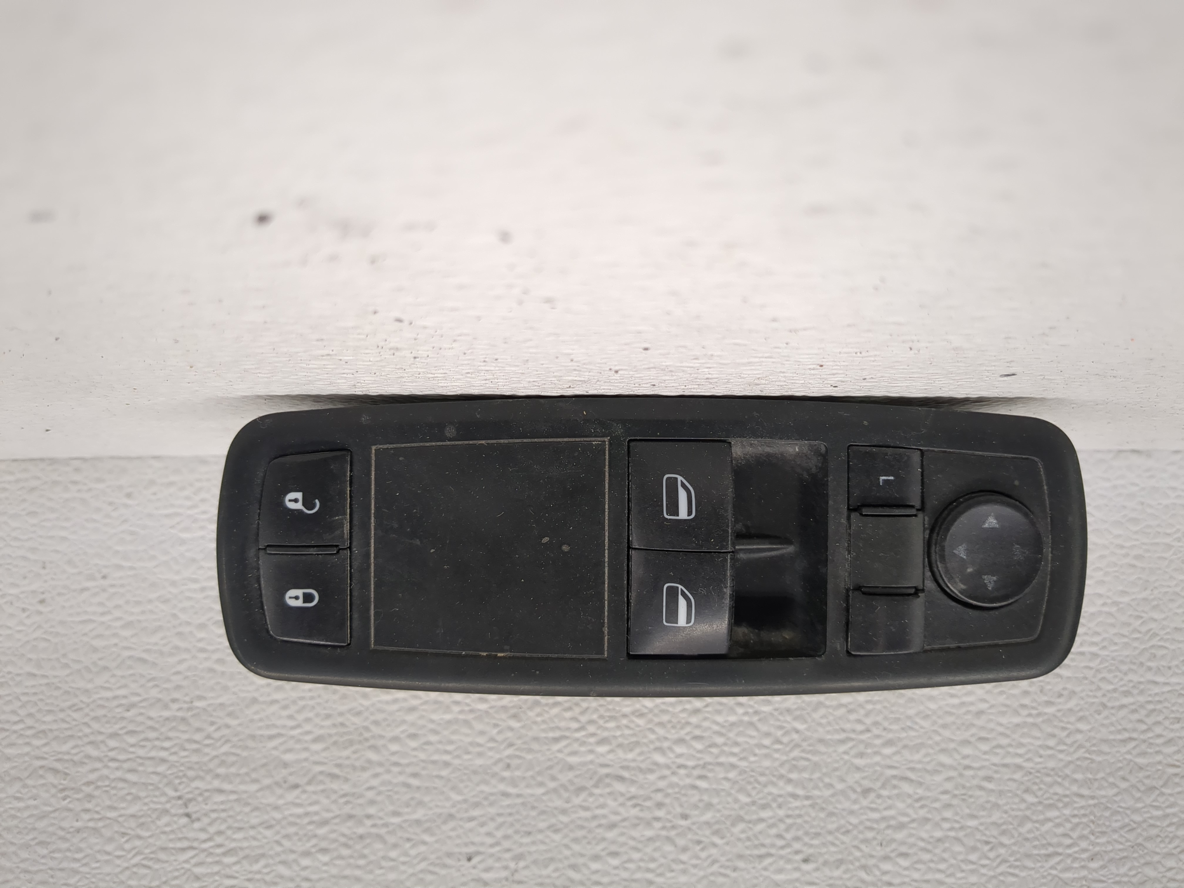 Picture of Dodge Caravan Driver Left Door Master Power Window Switch 68110870aa 1188355