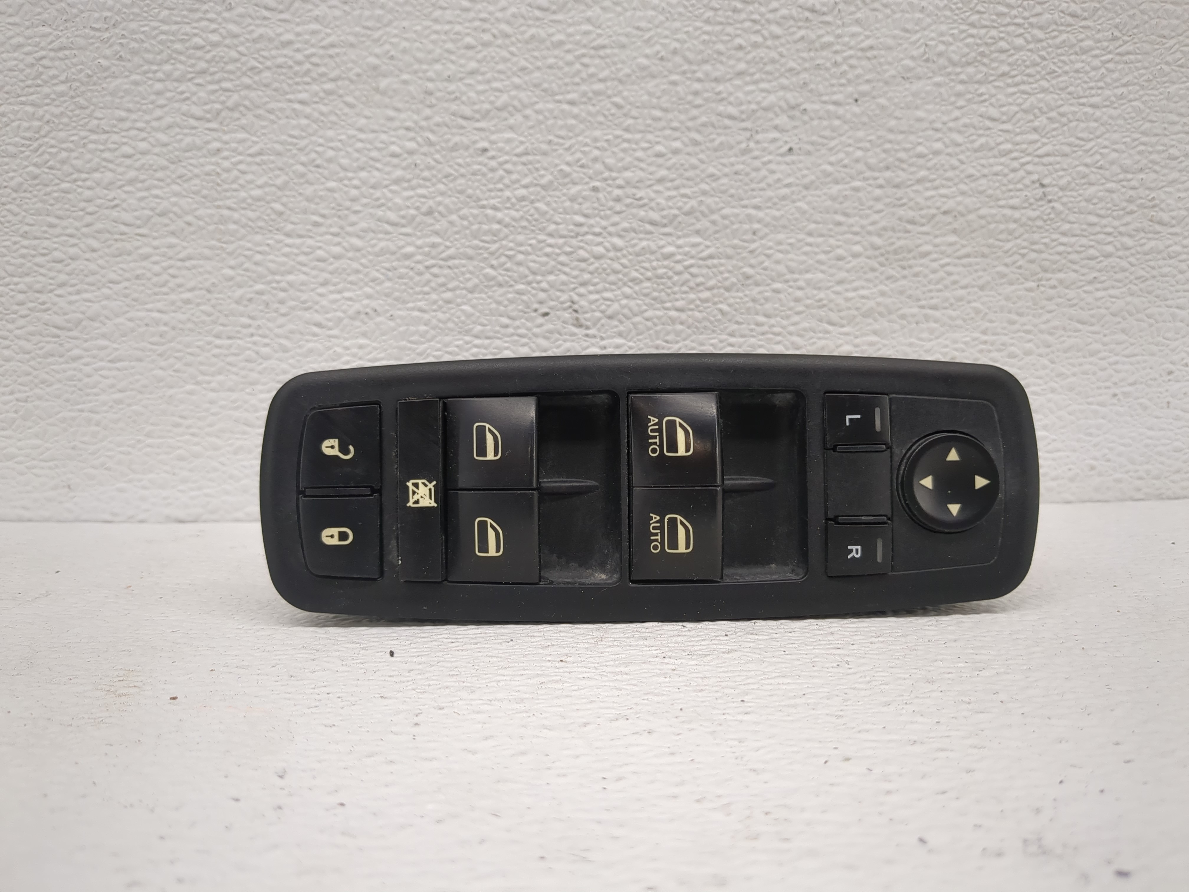 Picture of 2015 Dodge Ram 1500 Driver Left Door Master Power Window Switch 1188361