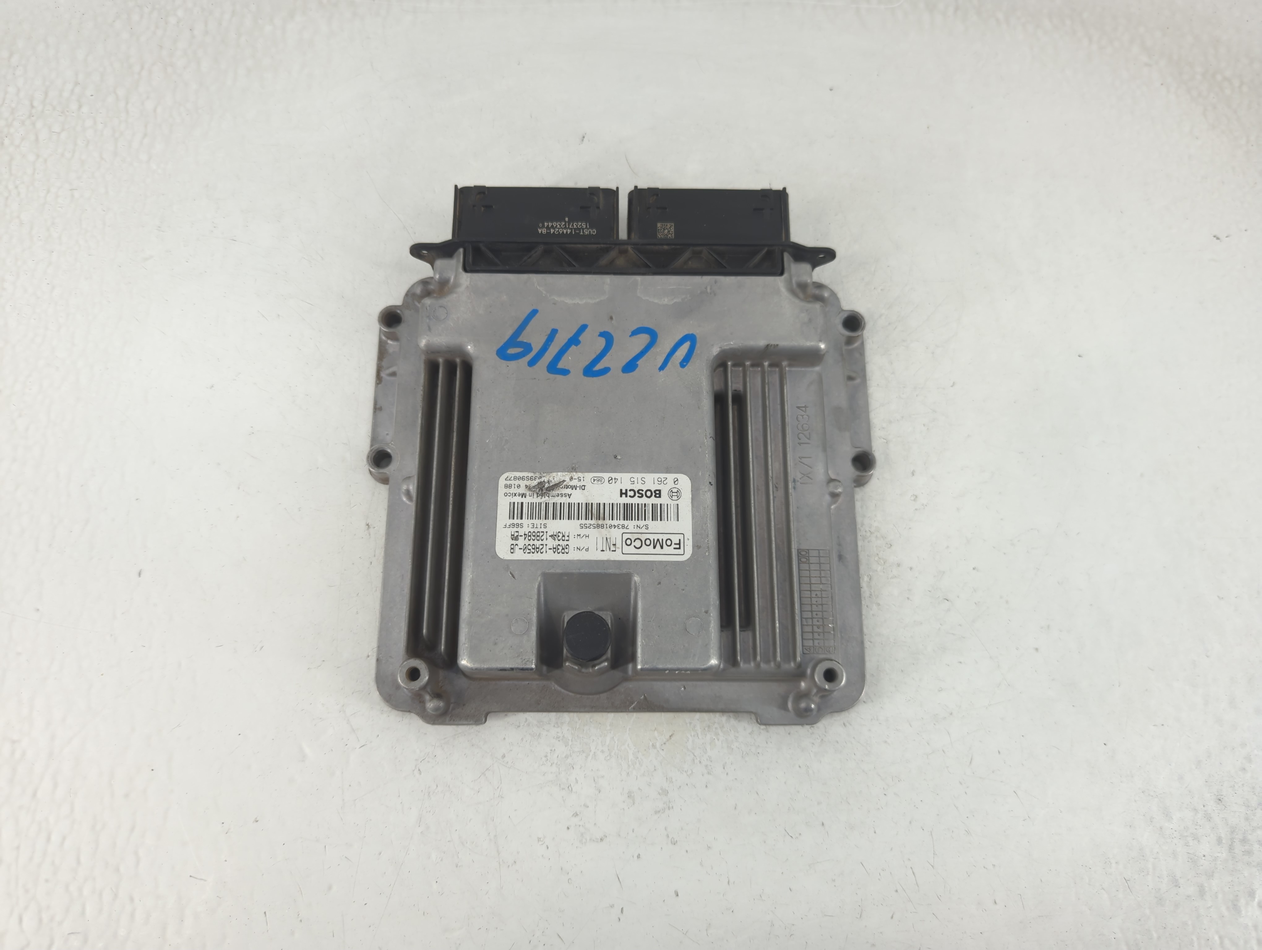 Picture of 2015-2016 Ford Mustang Engine Control Computer Ecu Pcm Ecm Pcu Oem 1188365