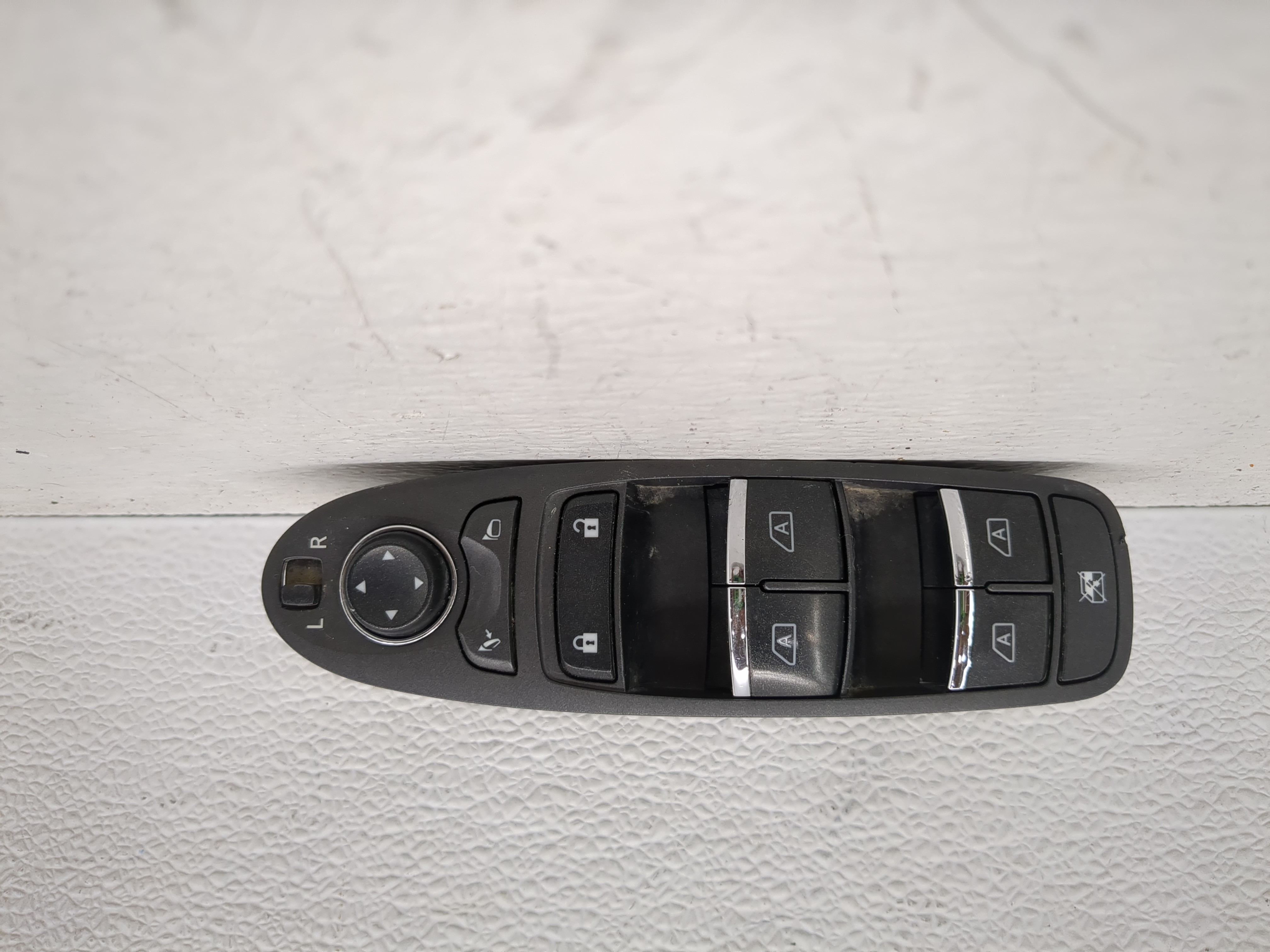 Picture of 2014-2020 Infiniti Qx60 Driver Left Door Master Power Window Switch 1188383