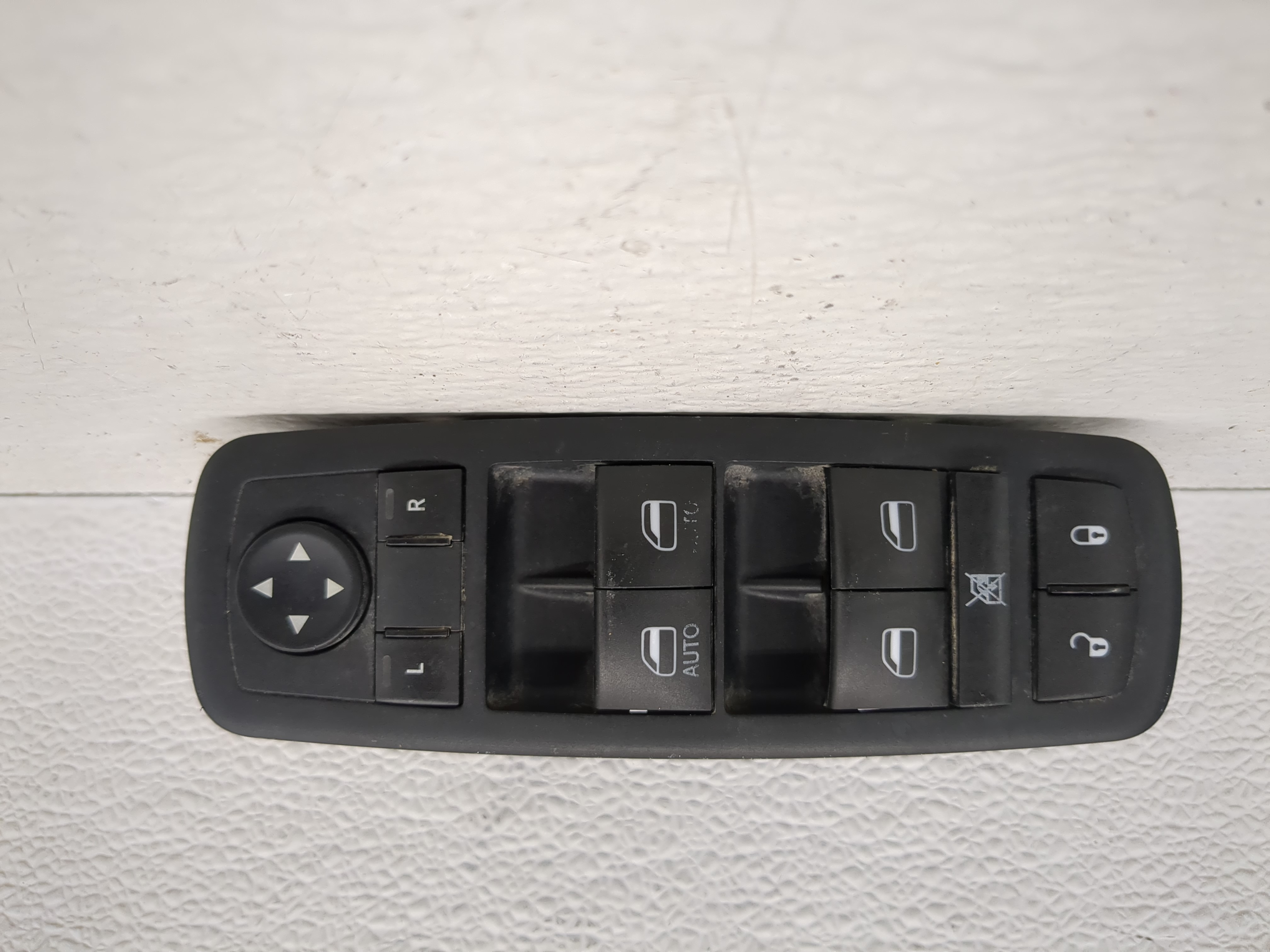 Picture of 2015-2022 Jeep Cherokee Driver Left Door Master Power Window Switch 1188396