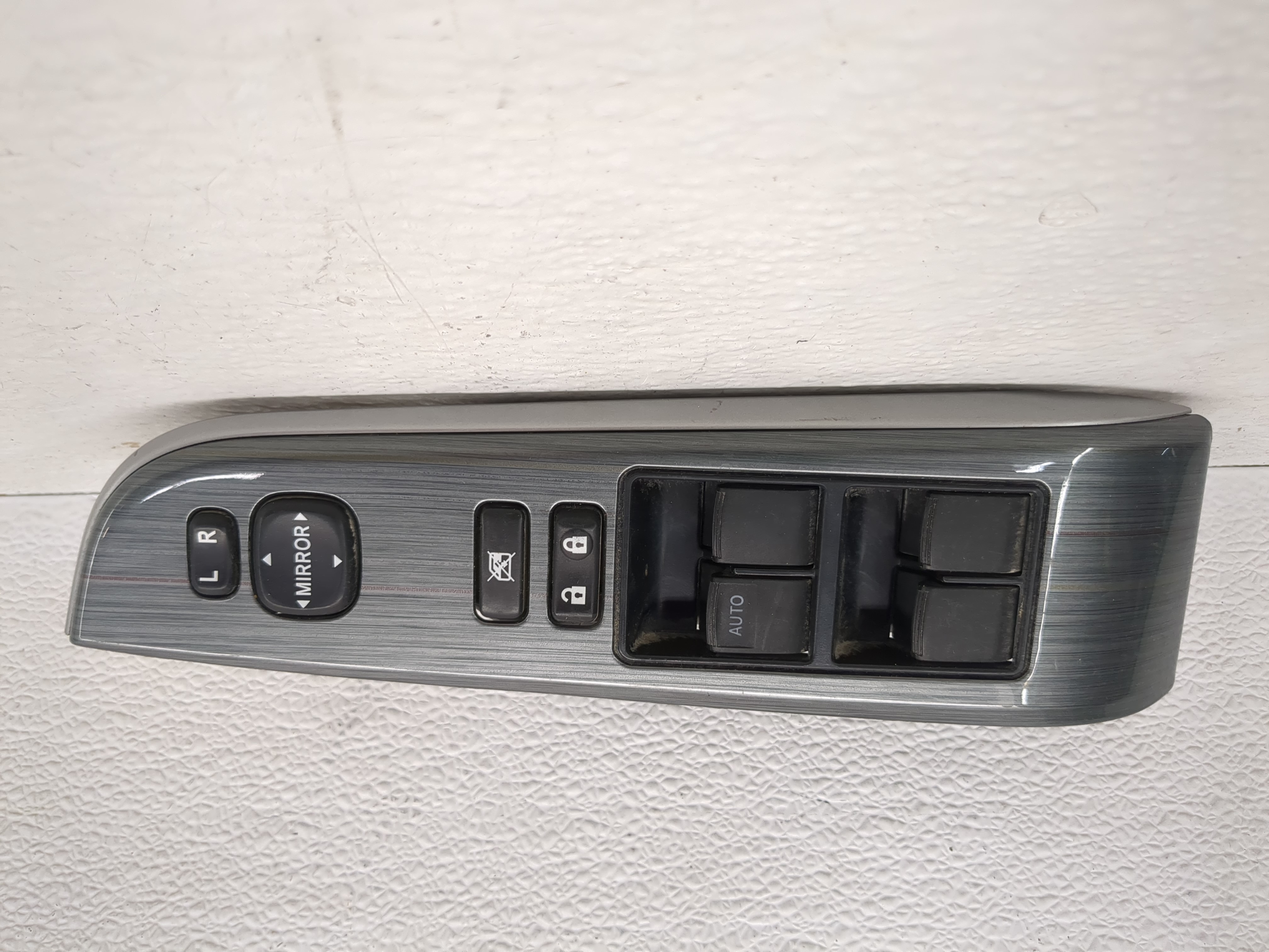 Picture of 2012-2012 Toyota Camry Driver Left Door Master Power Window Switch 1188415