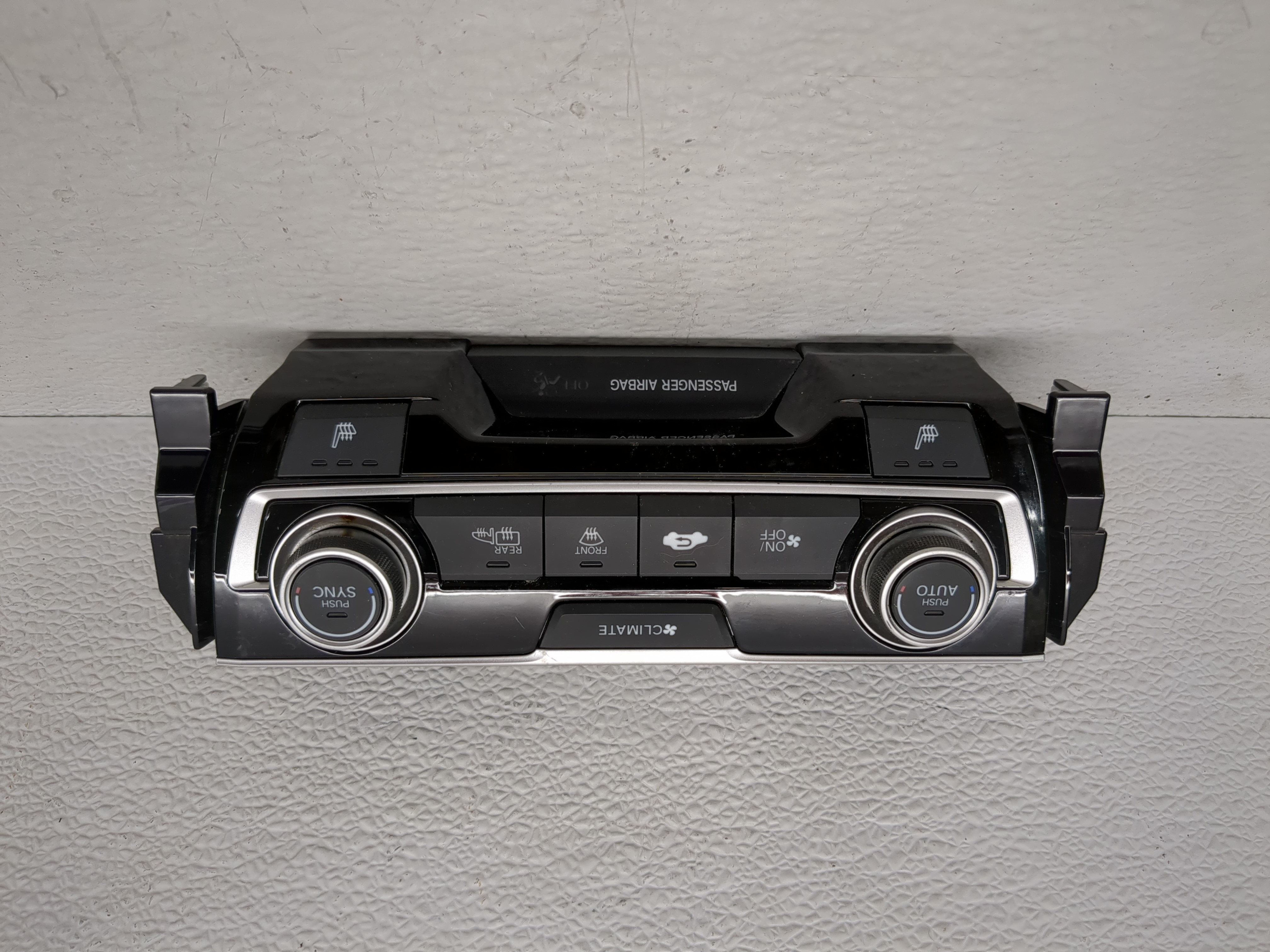 Picture of 2016-2018 Honda Civic Ac Heater Climate Control 79600tbaa61m1 1188434