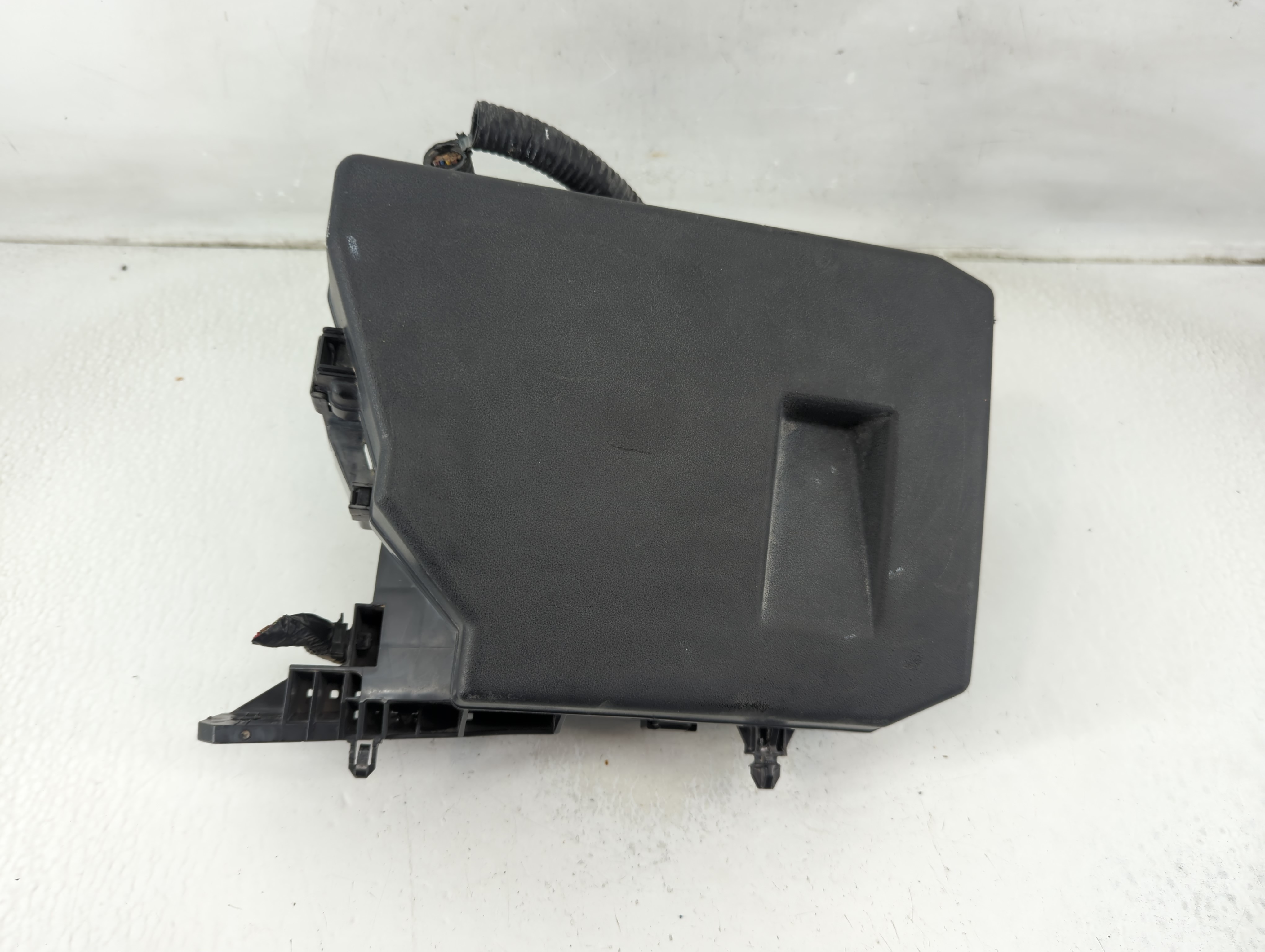 2009-2013 Toyota Corolla Fusebox Fuse Box Relay Module 82662-02270 1188460 - Oemusedautoparts1.com