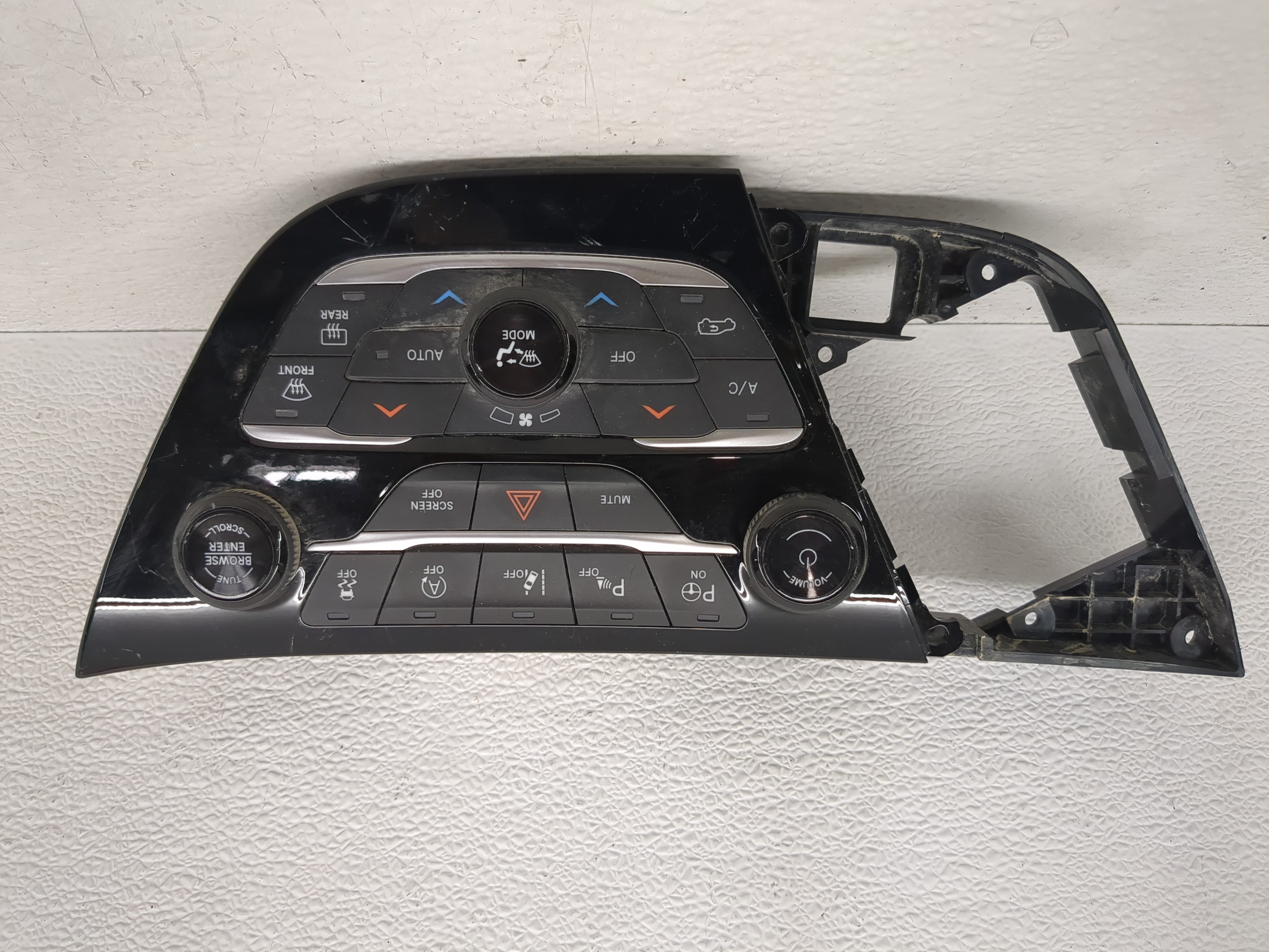 Picture of 2018-2020 Chrysler Pacifica Ac Heater Climate Control P6ev491xbab 1188467