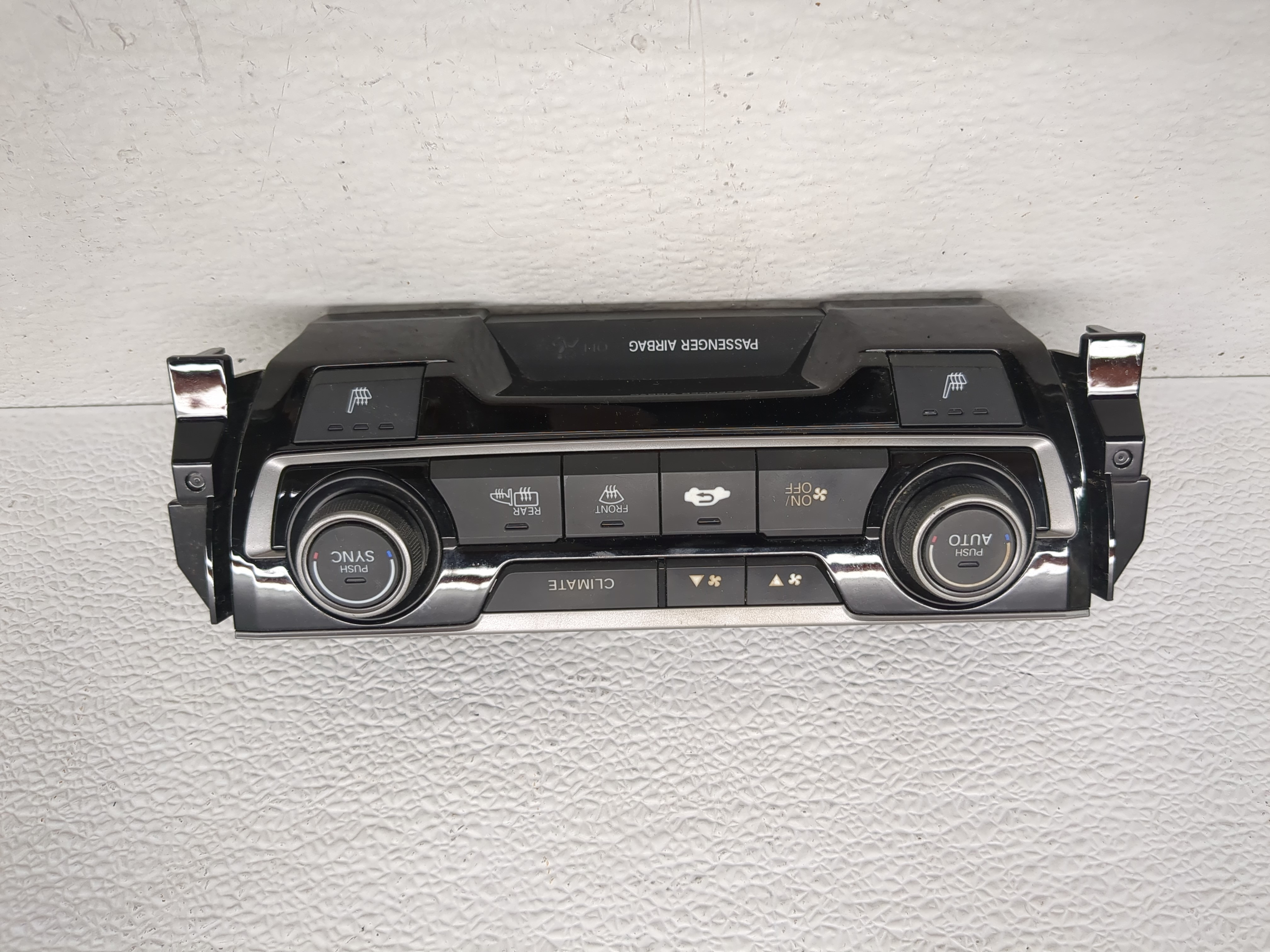 Picture of 2019-2021 Honda Civic Ac Heater Climate Control 79600tbaa911m1 1188470