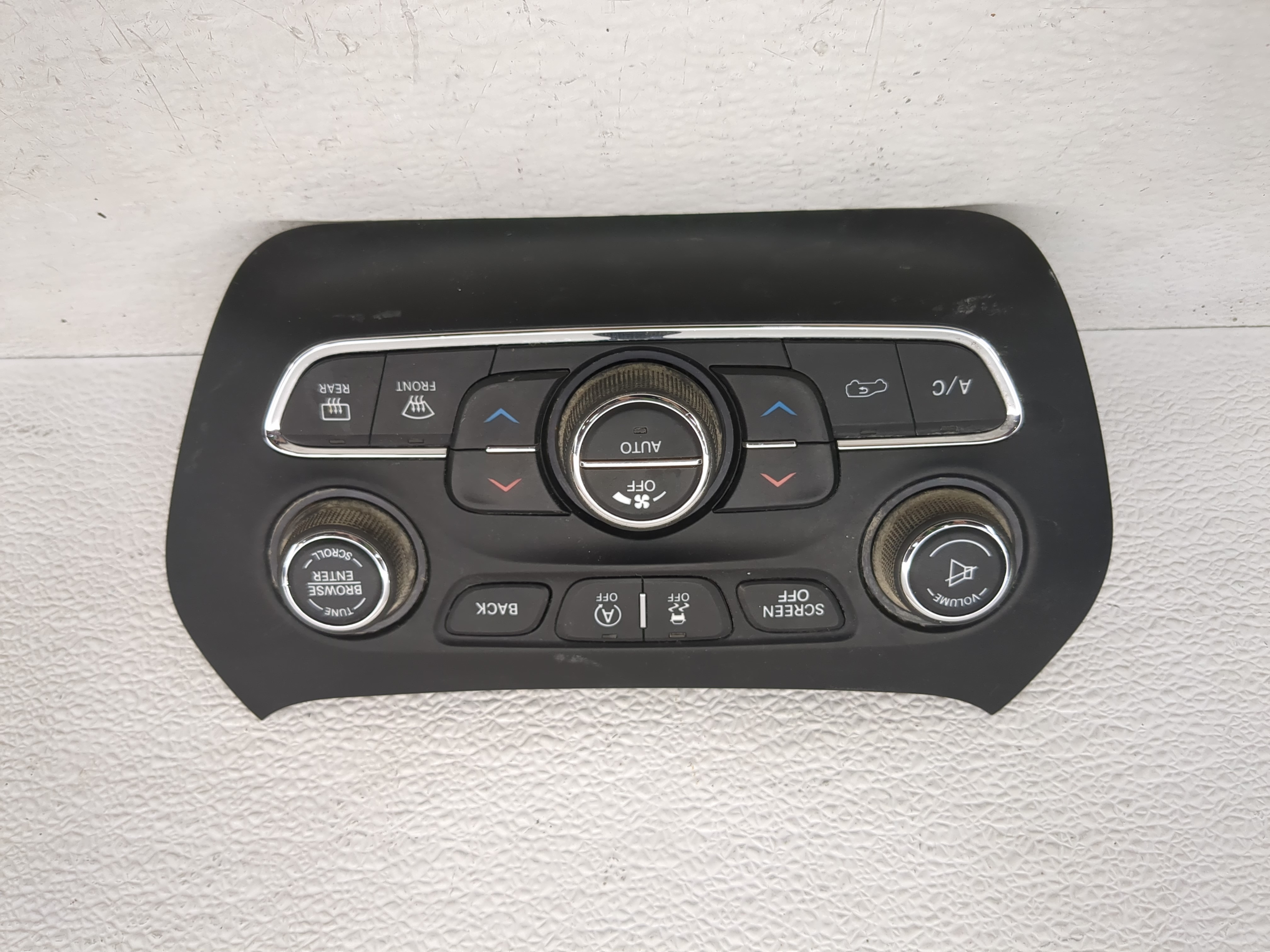 Picture of 2015-2018 Jeep Cherokee Ac Heater Climate Control 68249522aa 1188477