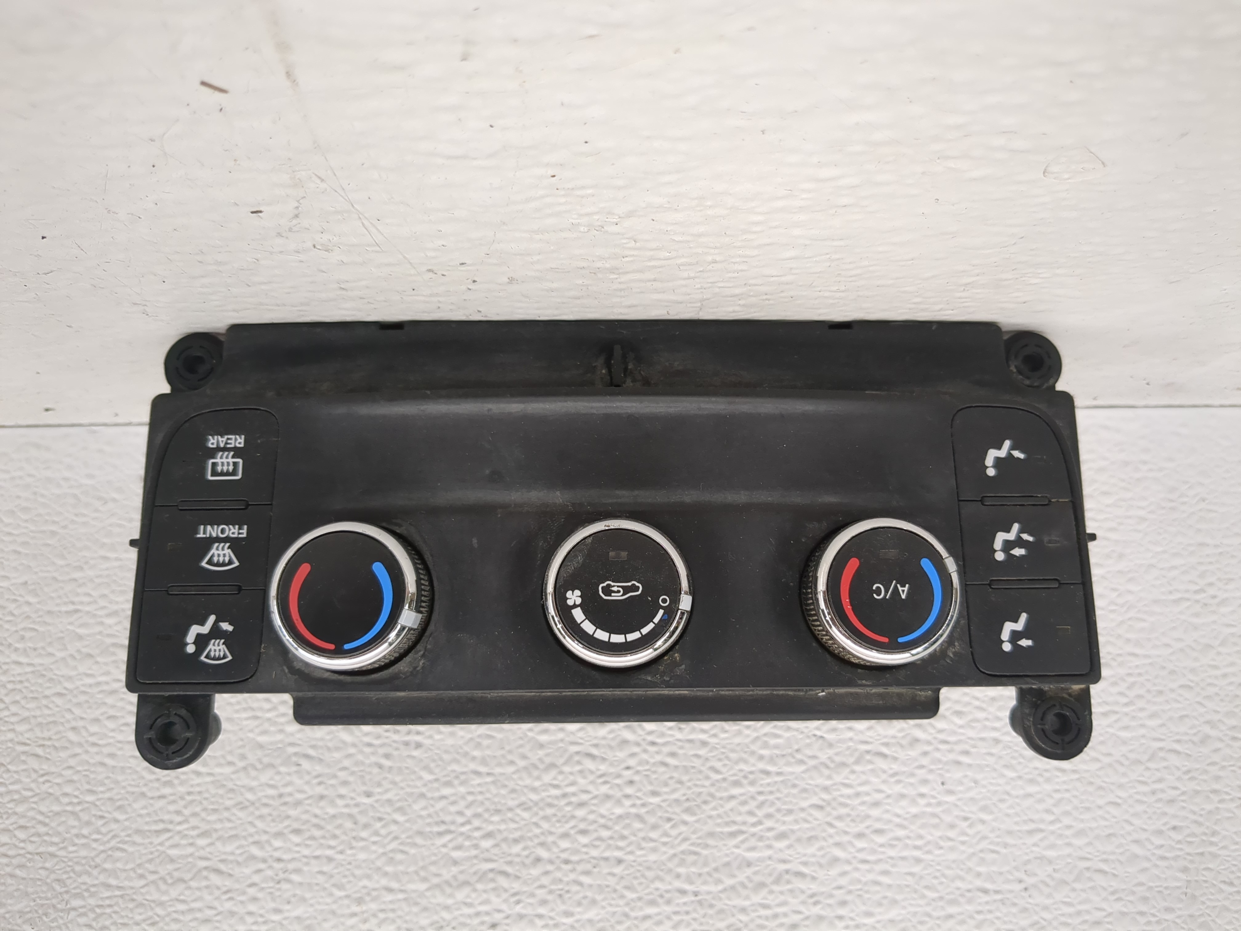 Picture of Dodge Caravan Ac Heater Climate Control P55111249af 1188479
