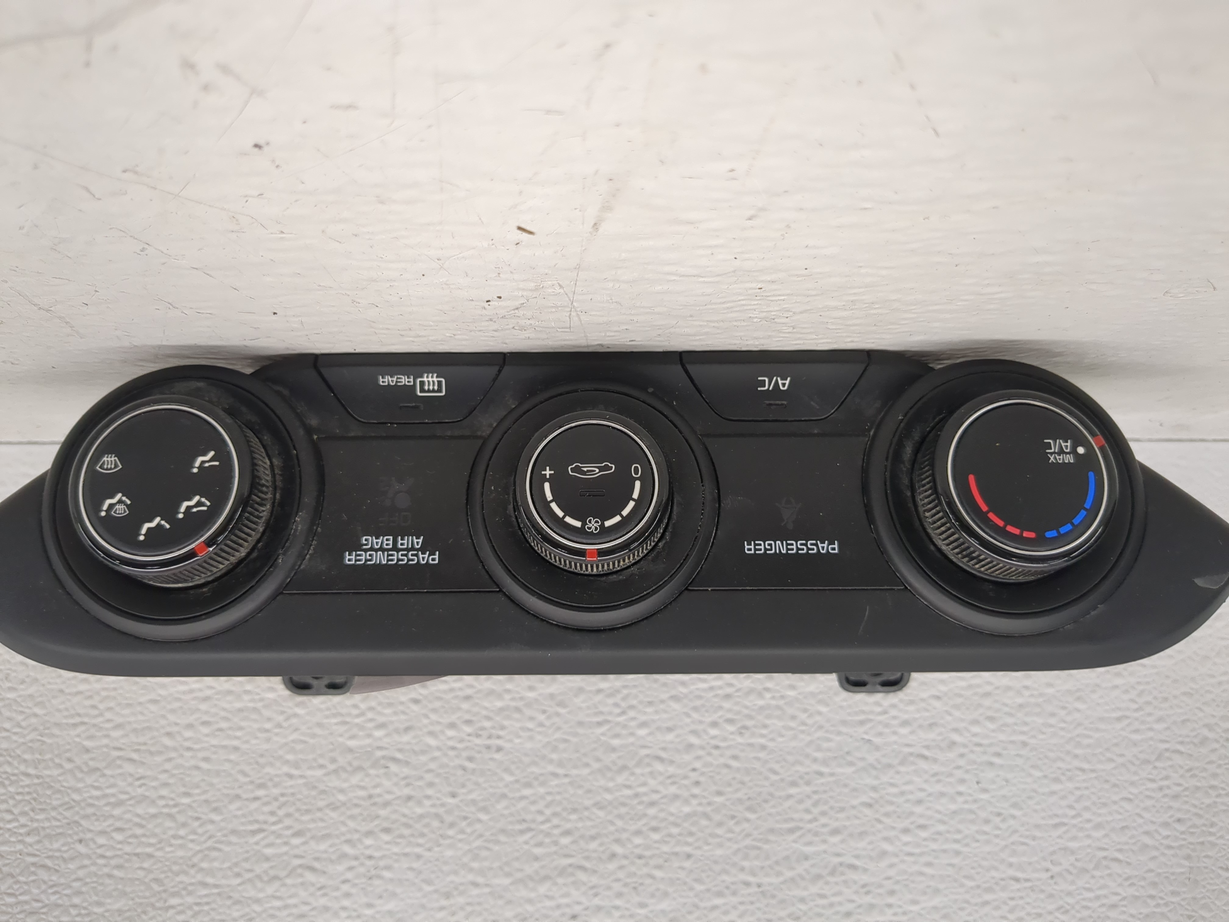 2019-2021 Kia Forte Ac Heater Climate Control 97250-m6130wk 1188482 - Oemusedautoparts1.com