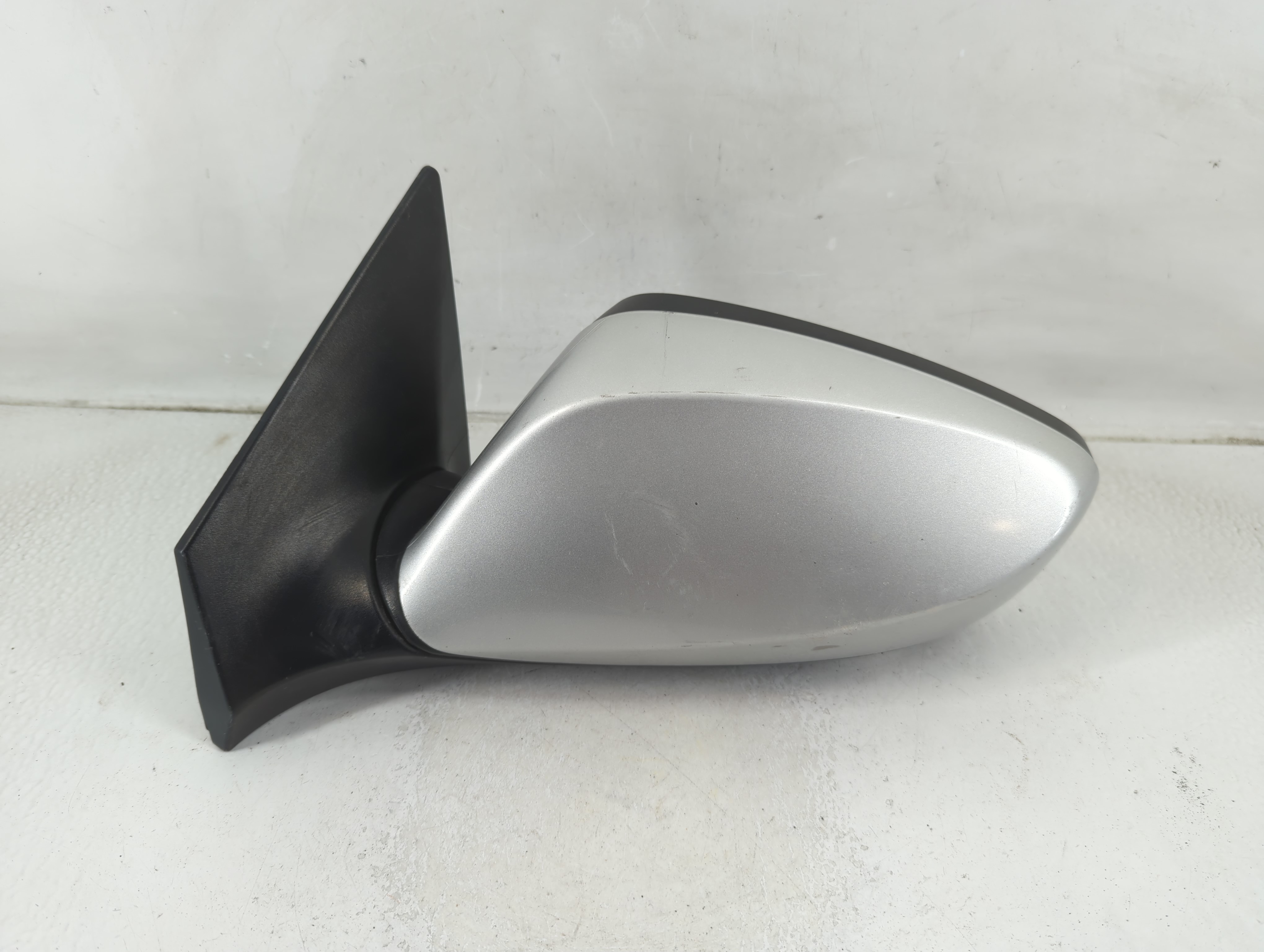 Picture of 2015-2016 Hyundai Elantra Driver Left Side View Power Door Mirror Silver 1188493