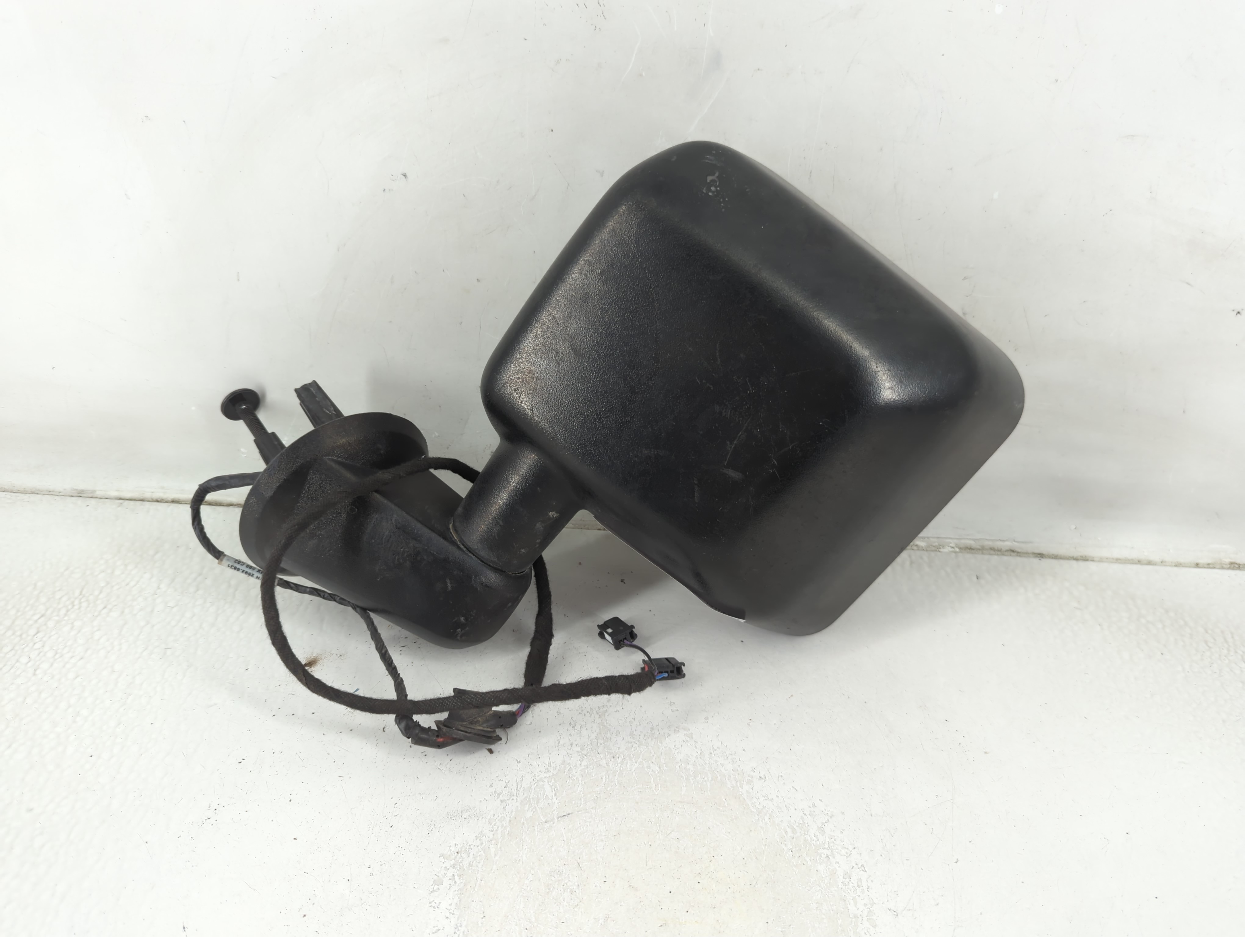 2015-2018 Jeep Wrangler Driver Left Side View Power Door Mirror Black 1188500 - Oemusedautoparts1.com