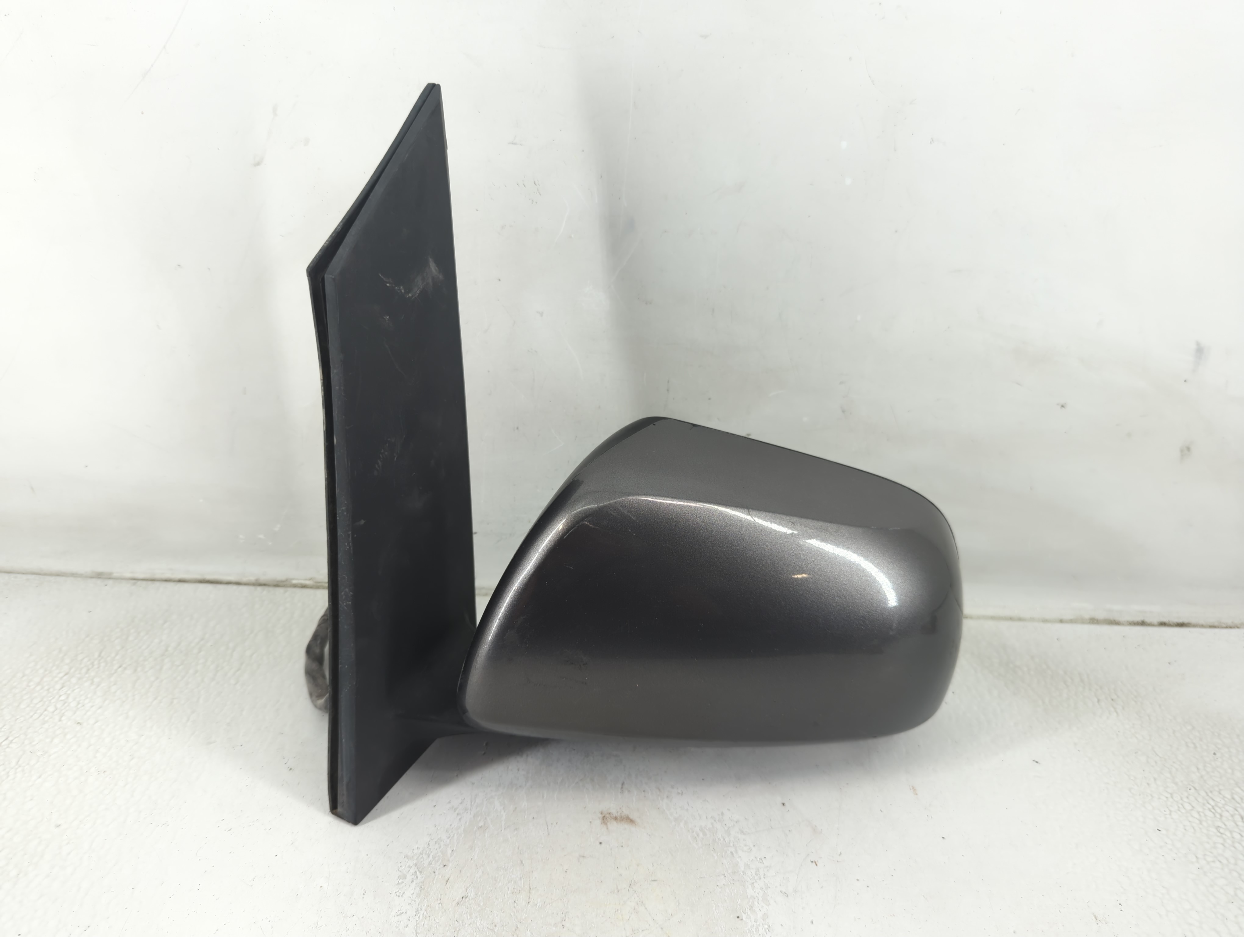 Picture of 2011-2012 Toyota Sienna Driver Left Side View Manual Door Mirror Grey 1188507
