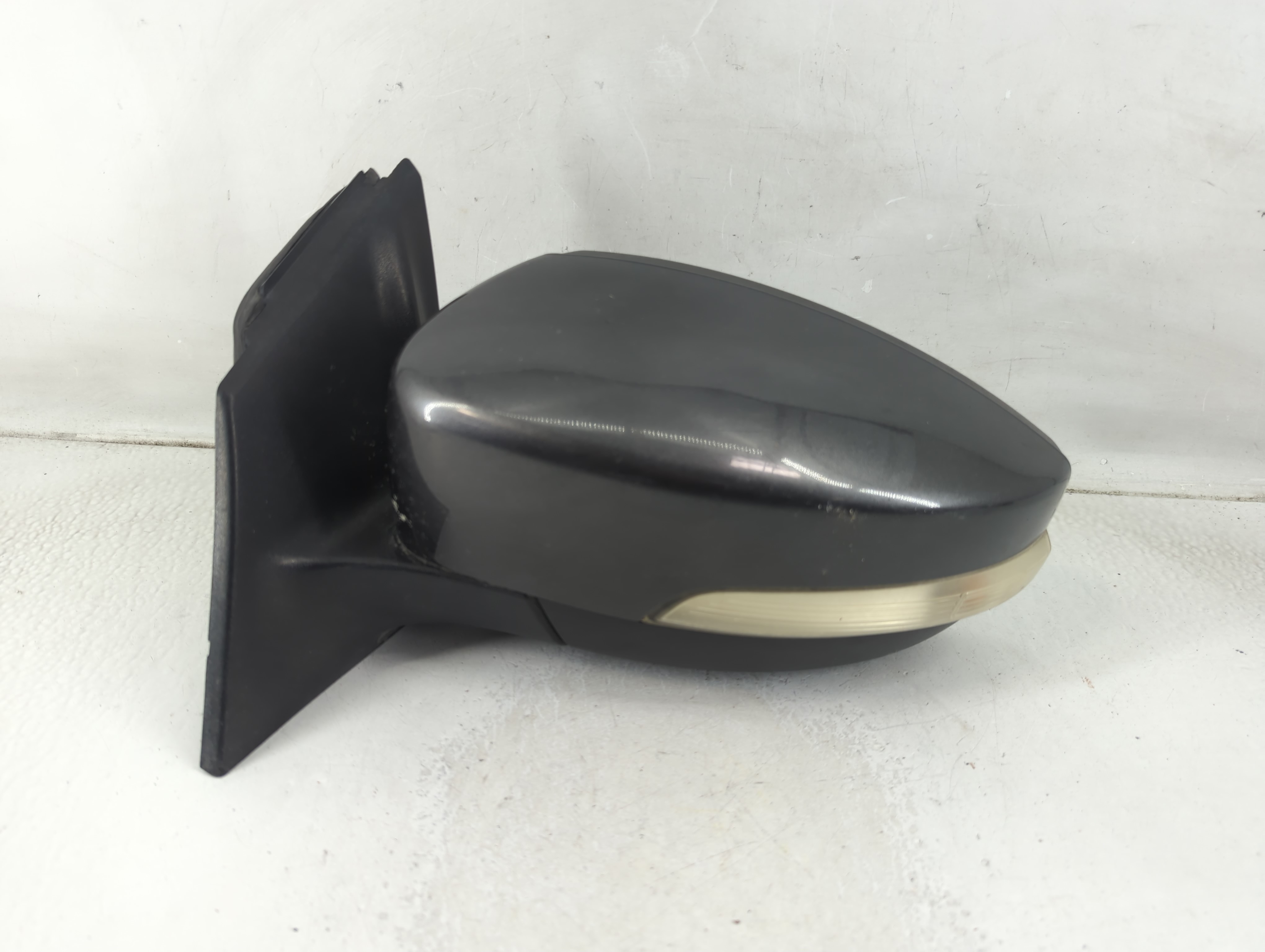 Picture of 2015-2018 Ford Focus Driver Left Side View Manual Door Mirror Dark Gray 1188509