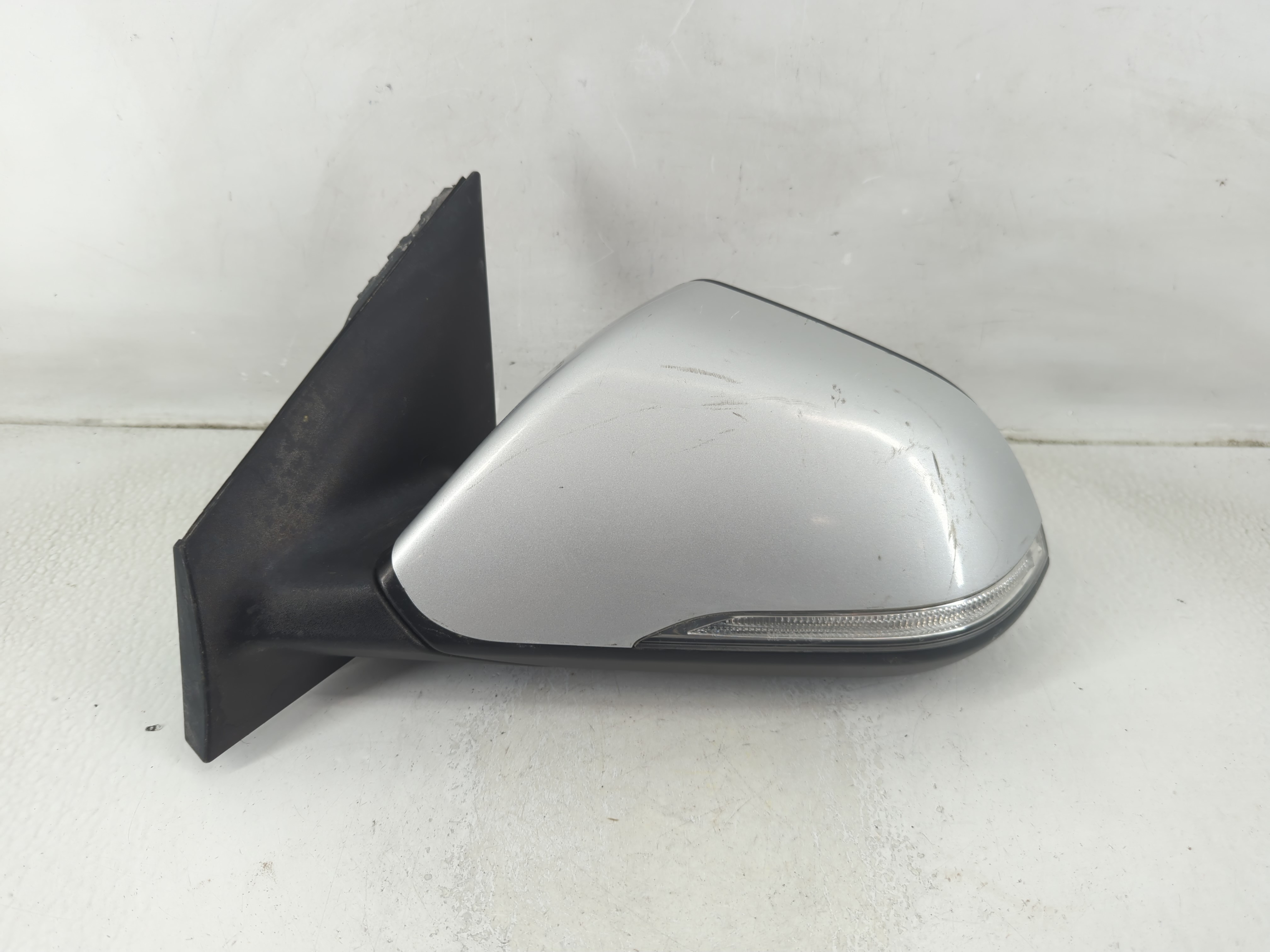 Picture of 2016-2017 Hyundai Sonata Driver Left Side View Manual Door Mirror Silver 1188514
