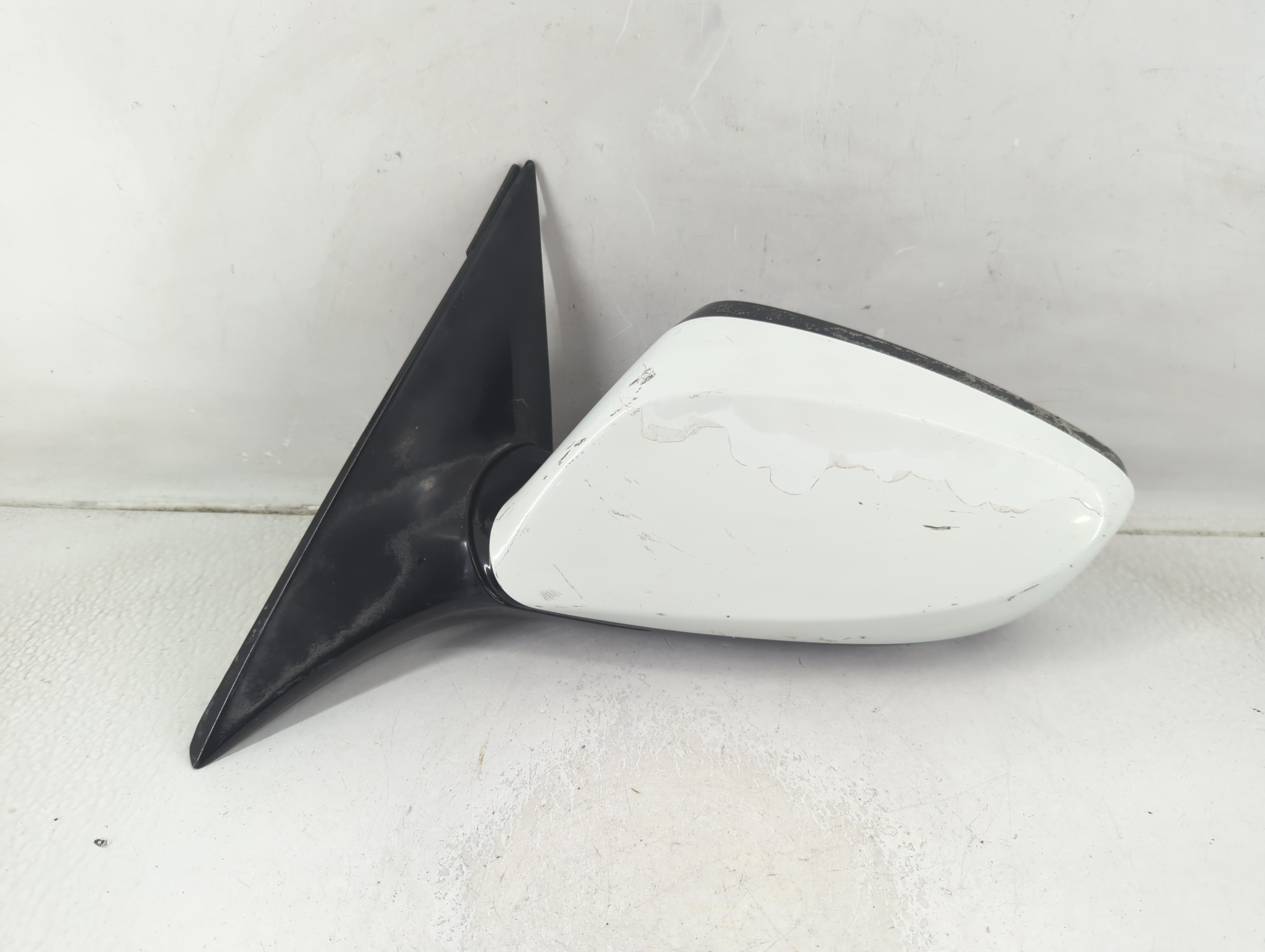 Picture of 2012-2014 Hyundai Veloster Driver Left Side View Manual Door Mirror 1188519