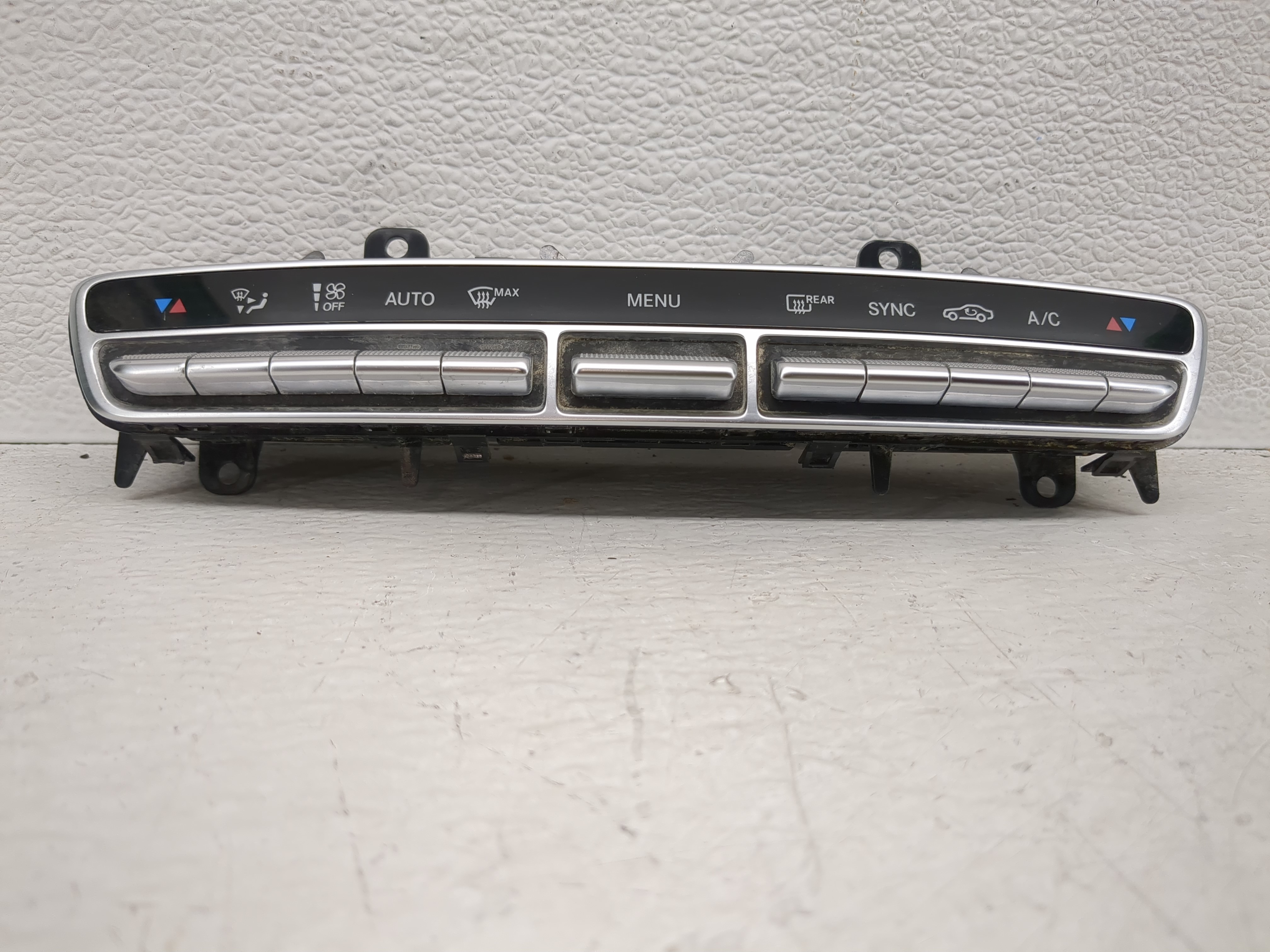 Picture of 2017-2020 Mercedes-benz E300 Ac Heater Climate Control A 213 905 47 07 1188566