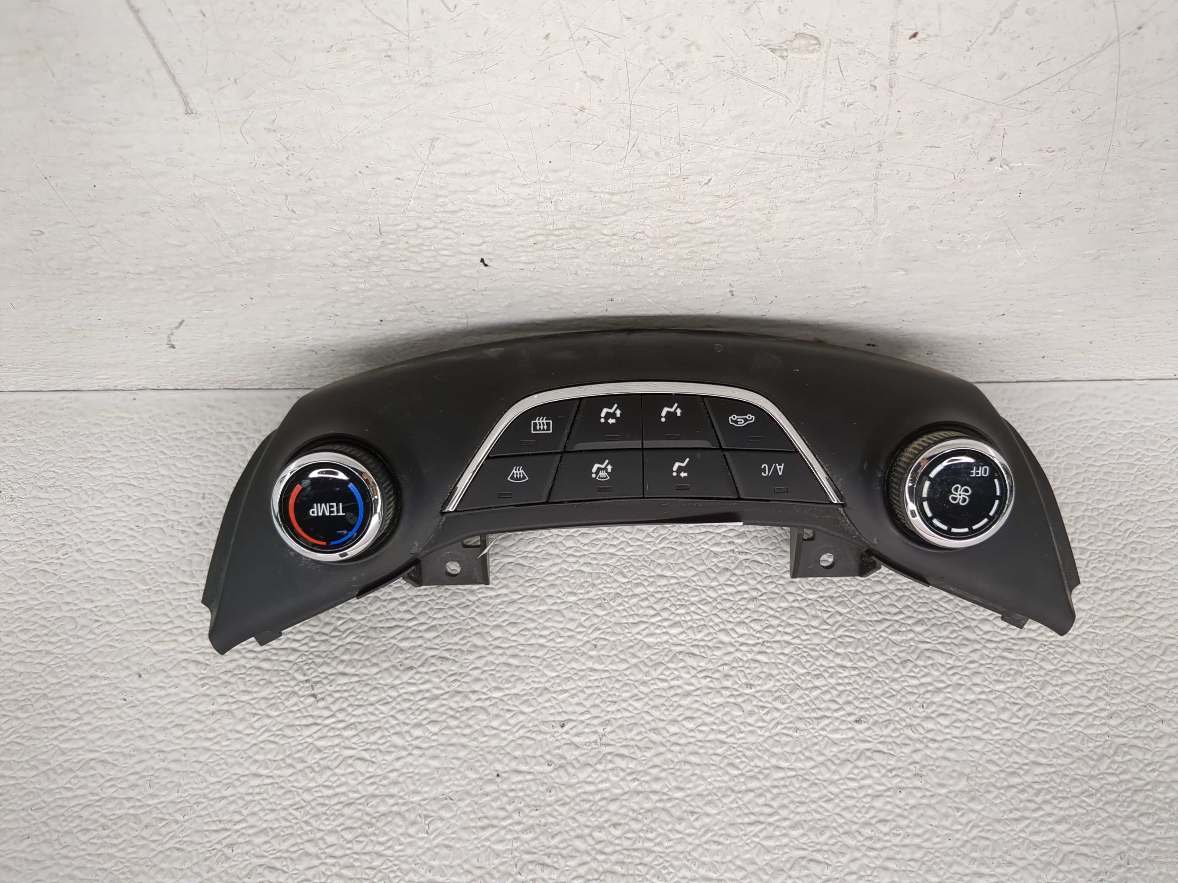 Picture of Chevrolet Cruze Ac Heater Roof Climate Control 39028880 1188575