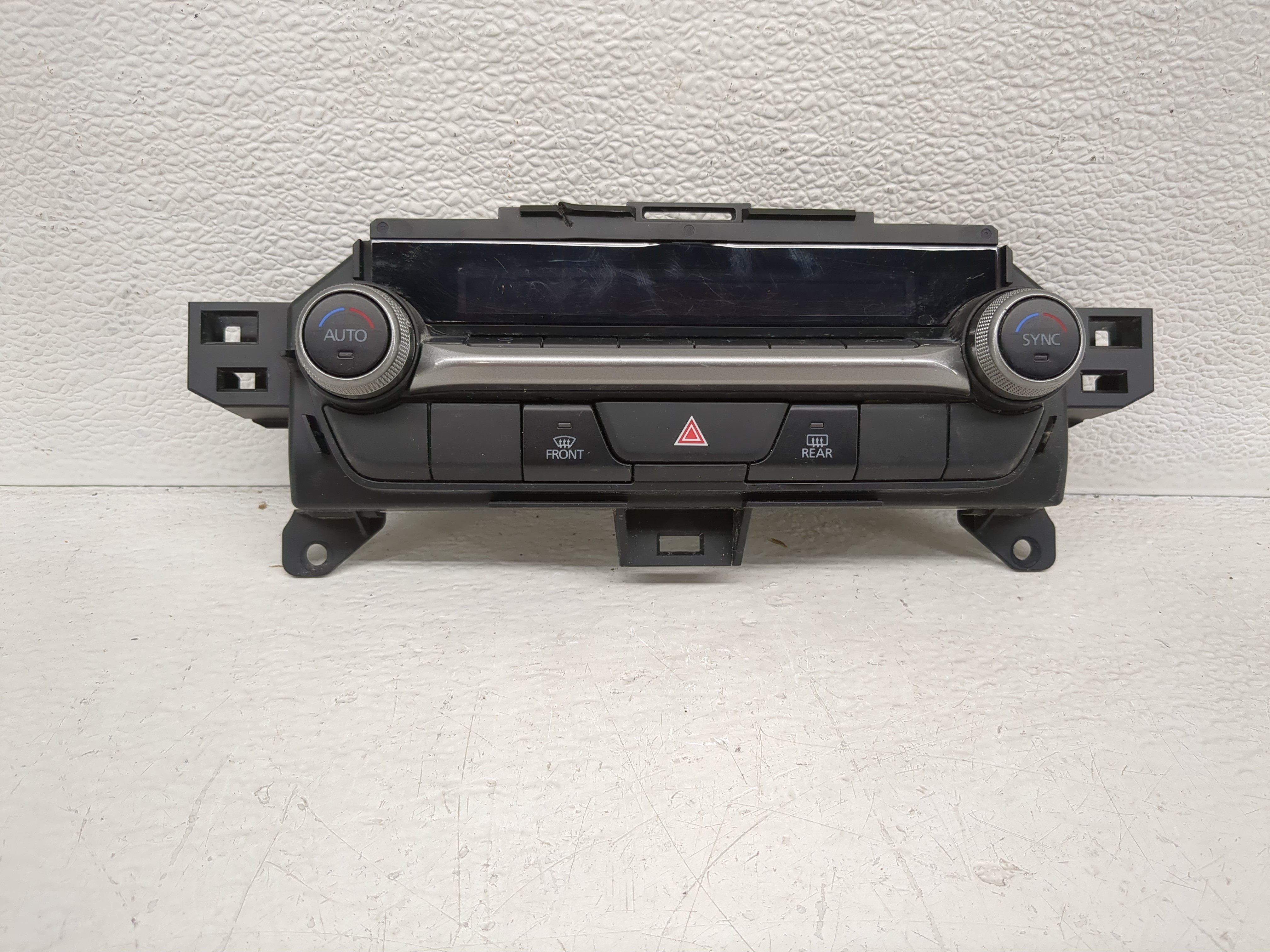 Picture of 2020-2022 Mazda Cx-30 Ac Heater Roof Climate Control 1188584
