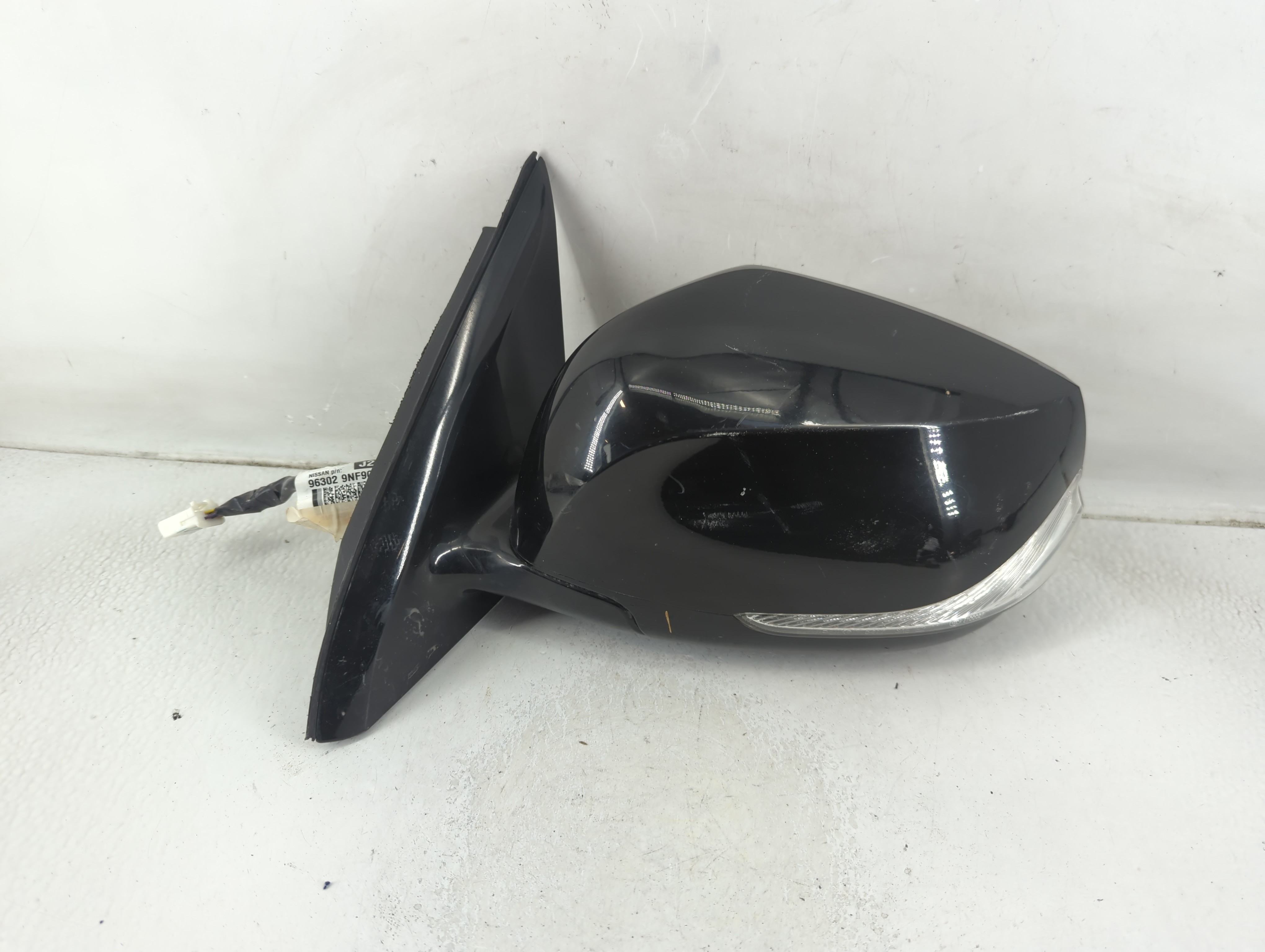 Picture of 2017-2020 Infiniti Qx60 Driver Left Side View Power Door Mirror Black 1188617