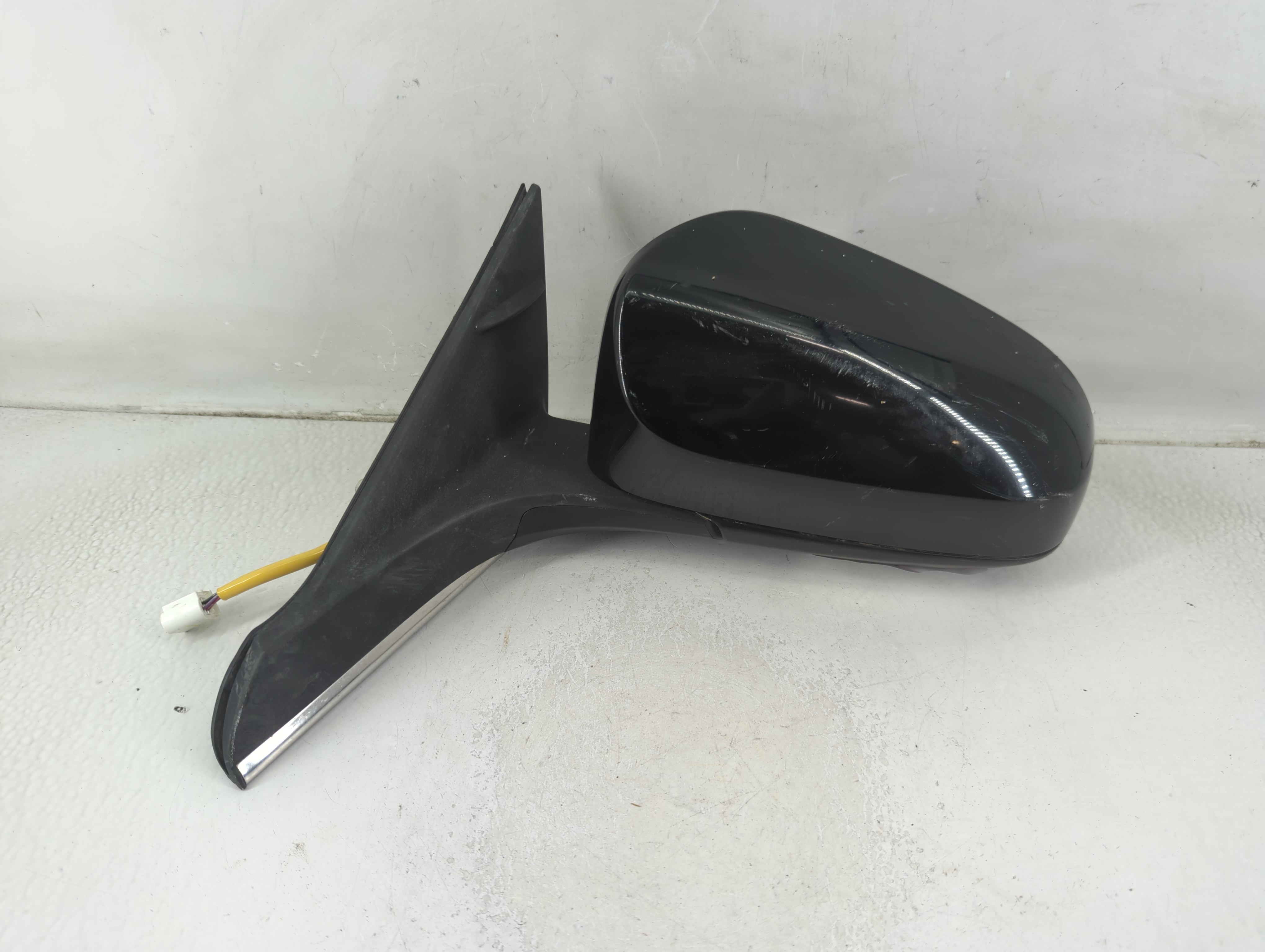 2015-2017 Toyota Camry Driver Left Side View Manual Door Mirror Black 1188622 - Oemusedautoparts1.com