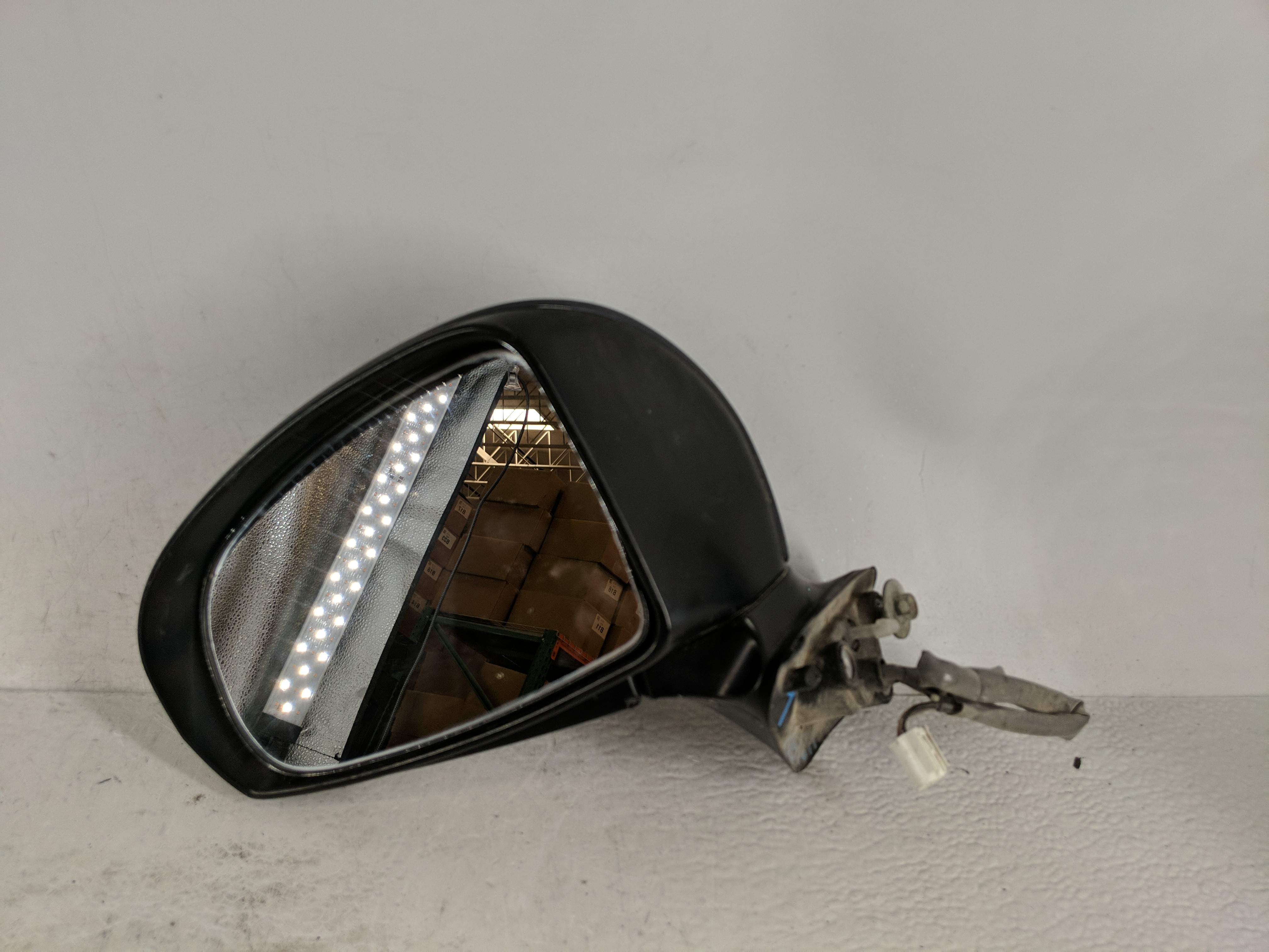 Toyota Prius Driver Left Side View Power Door Mirror Gray 1188628 - Oemusedautoparts1.com