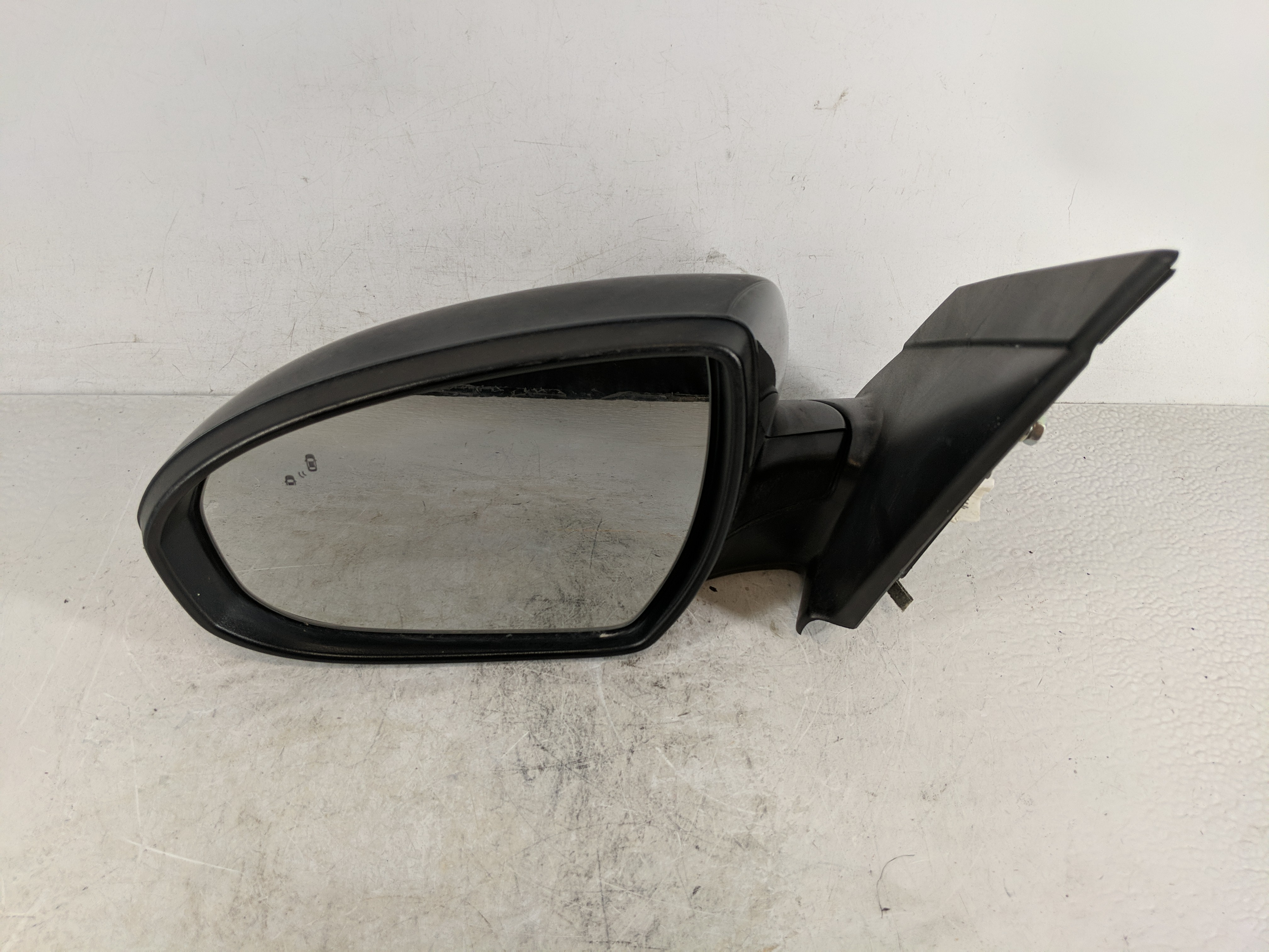 Picture of 2016-2018 Hyundai Tucson Driver Left Side View Power Door Mirror Black 1188635