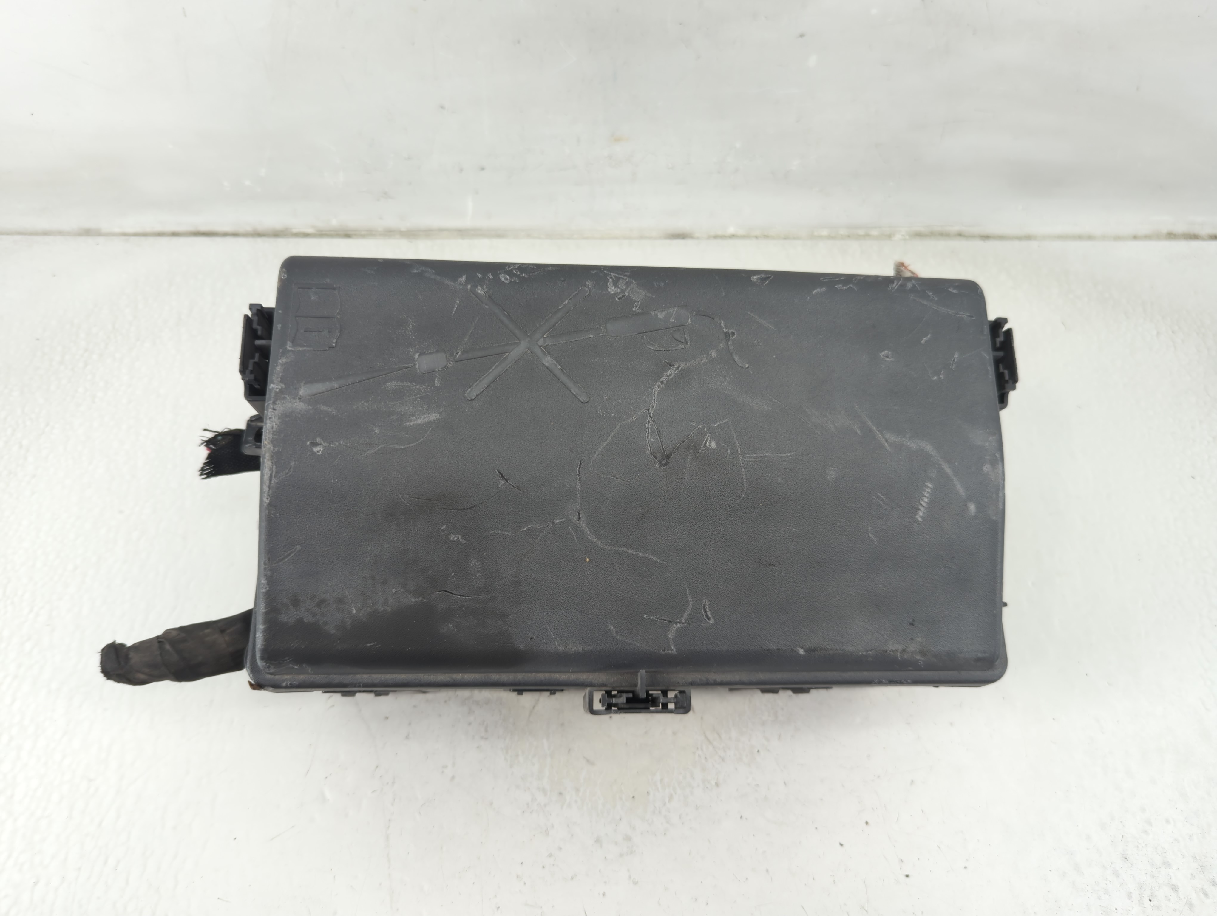 2012-2014 Chevrolet Cruze Fusebox Fuse Box Relay Module 812461952 1188660 - Oemusedautoparts1.com