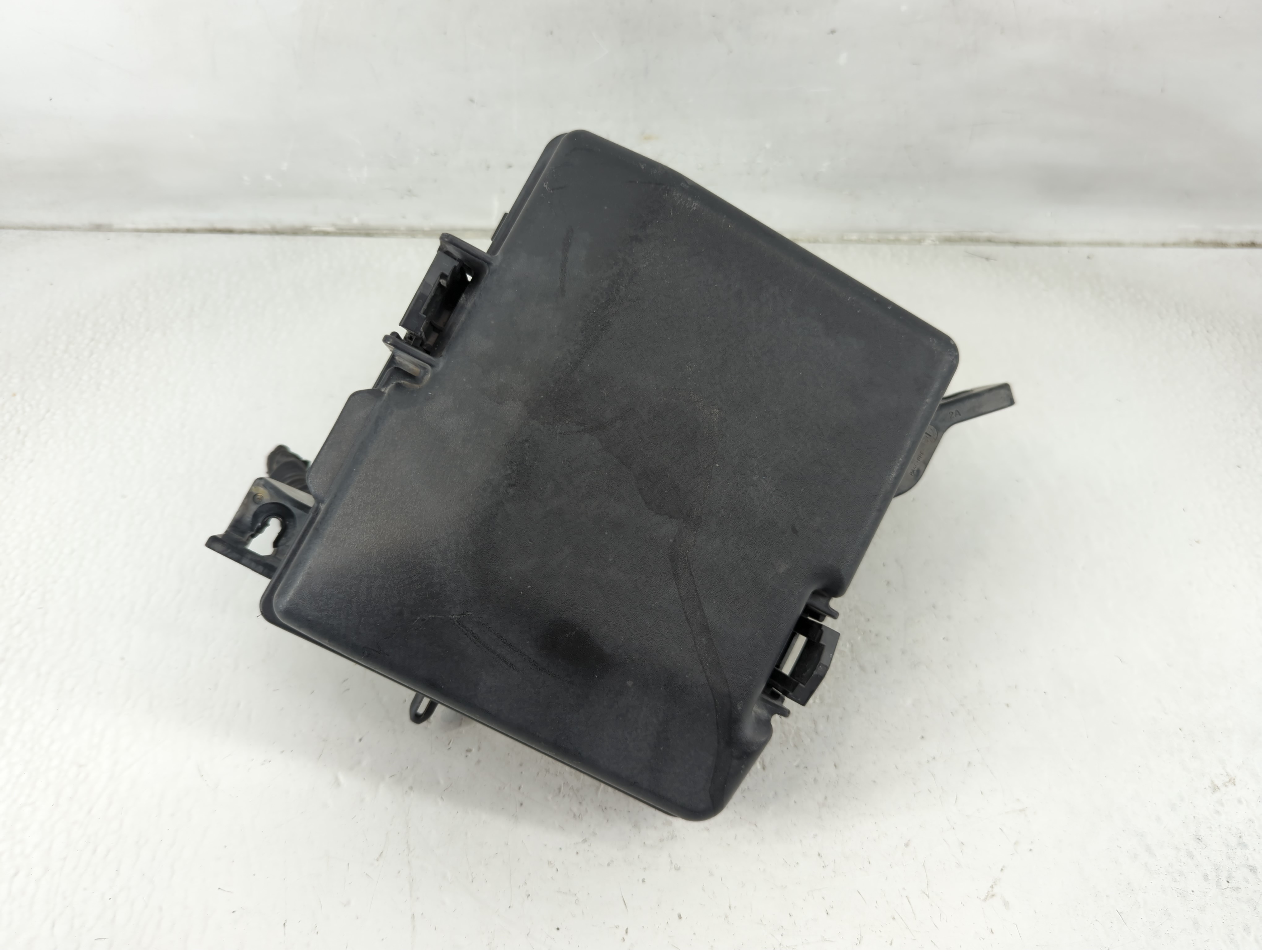 2016-2017 Hyundai Sonata Fusebox Fuse Box Relay Module 91950-c1820 1188661 - Oemusedautoparts1.com