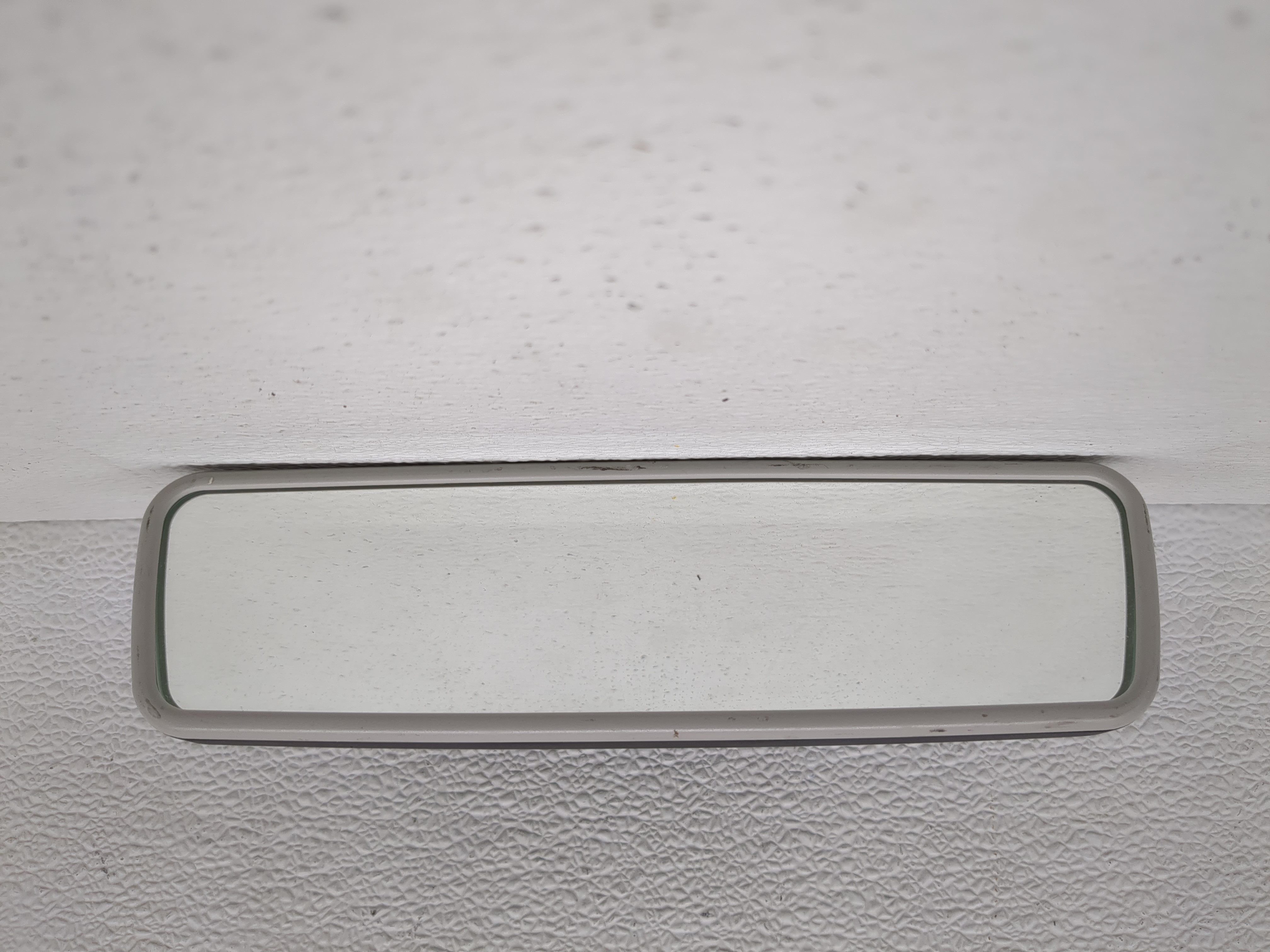 2018-2022 Volkswagen Tiguan Interior Rear View Mirror Oem 1188686 - Oemusedautoparts1.com